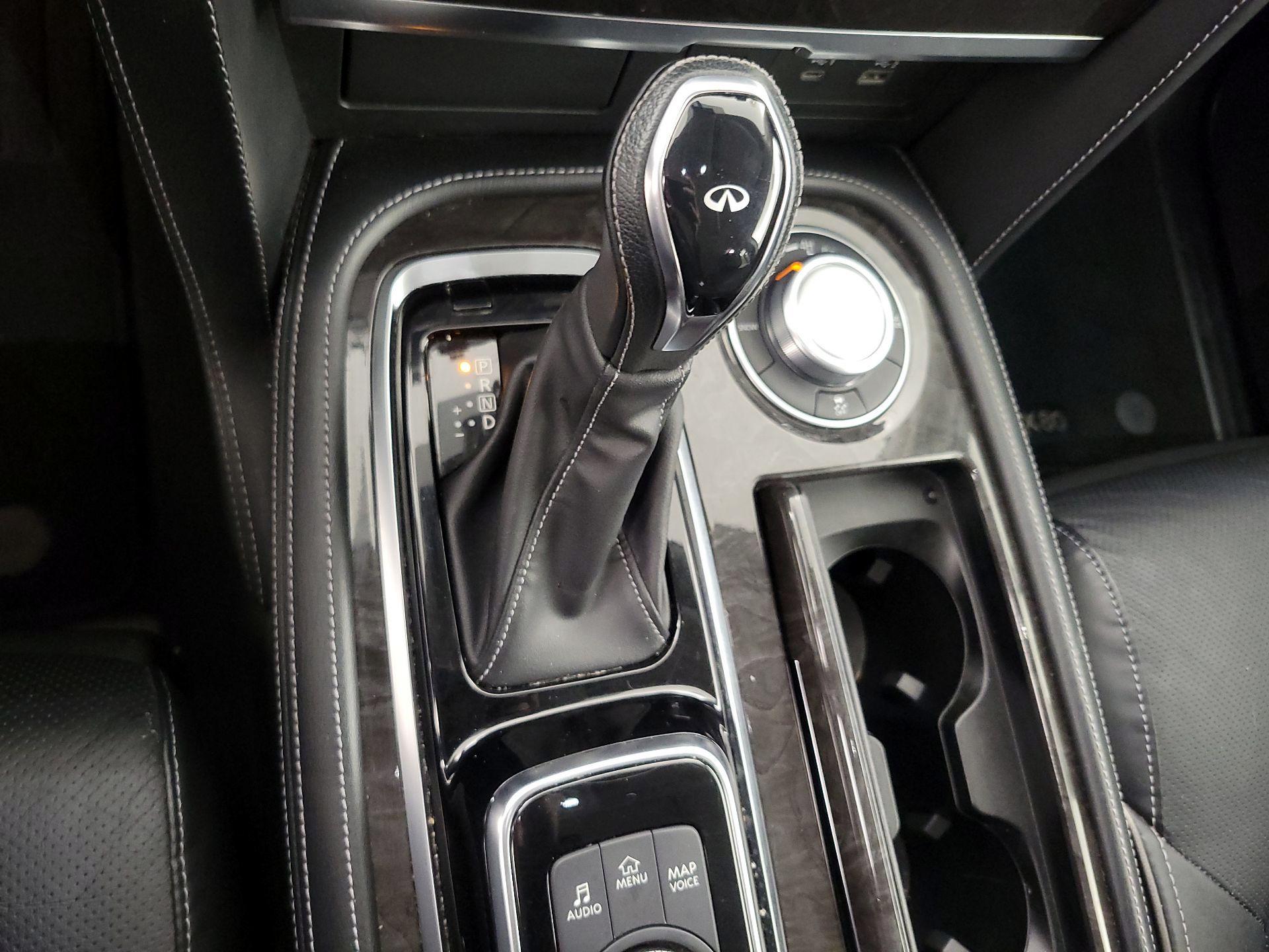 Thumbnail: 2024 INFINITI QX80 - 17