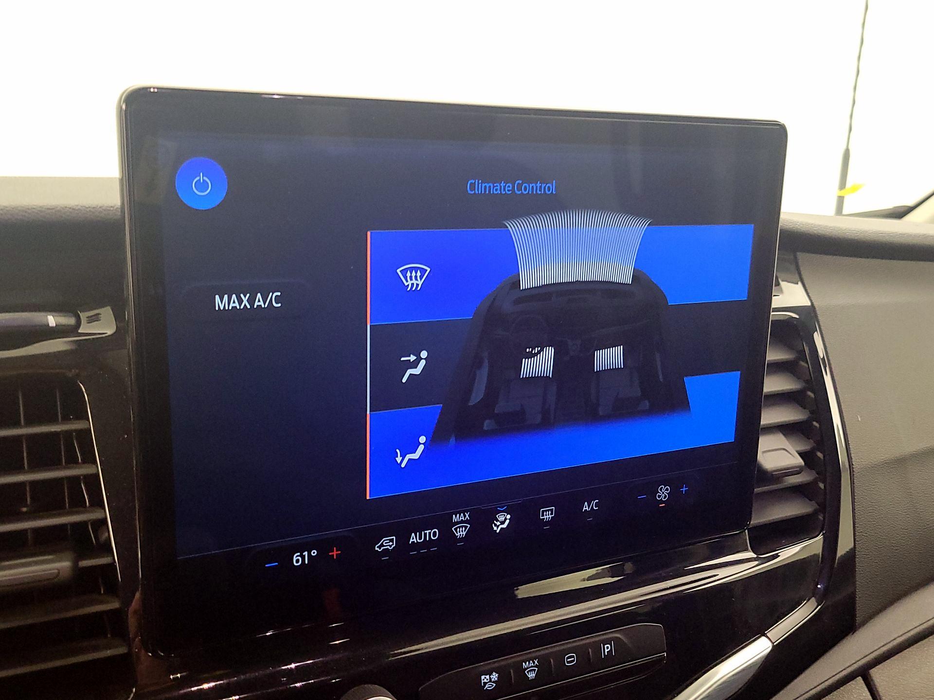 Thumbnail: 2023 Ford Transit Series - 17