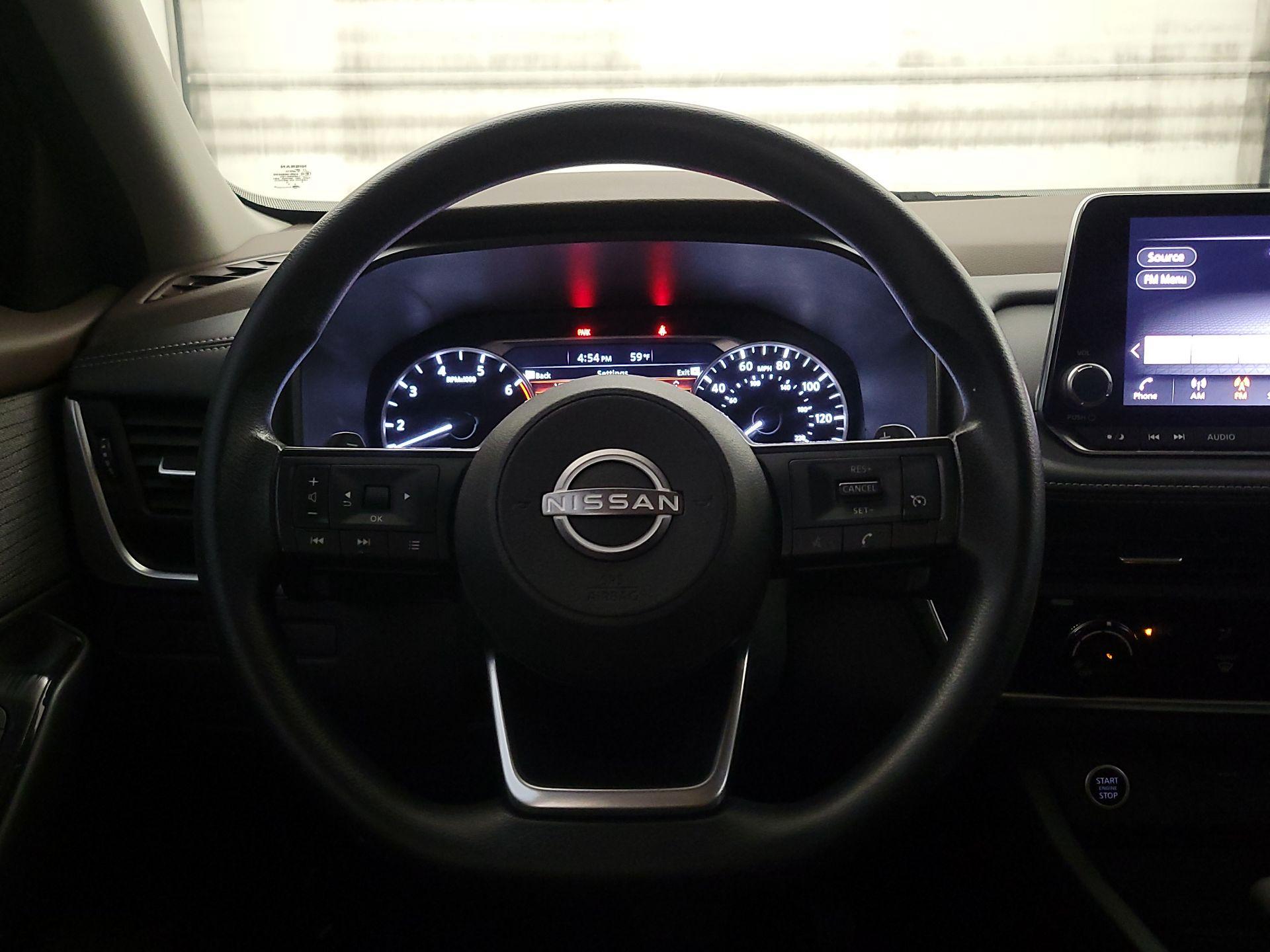 Thumbnail: 2023 Nissan Rogue - 10