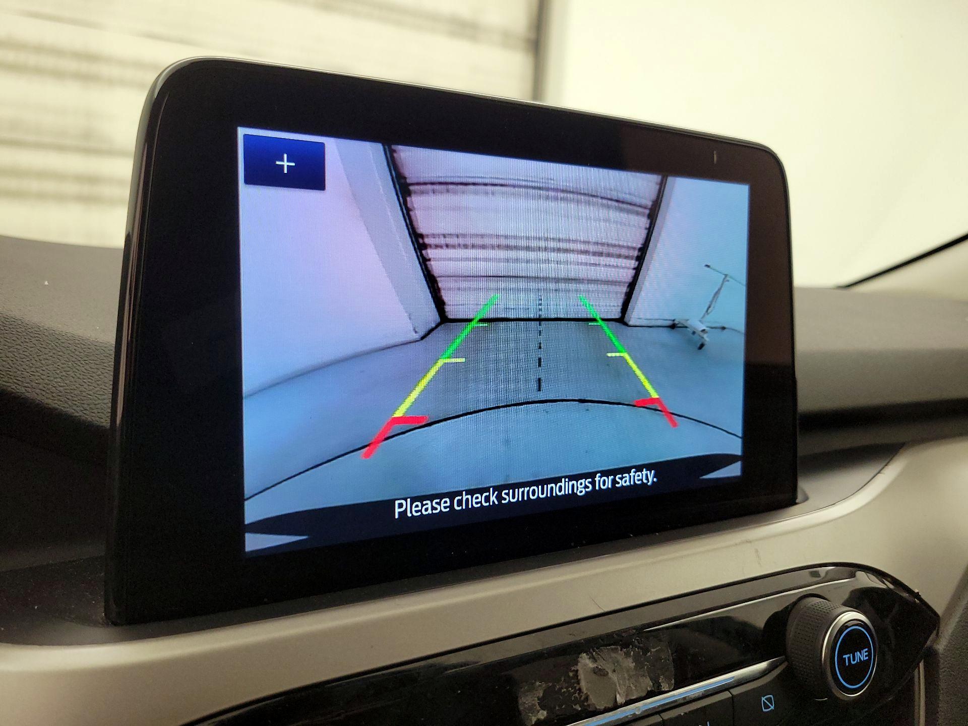 Thumbnail: 2022 Ford Escape - 14