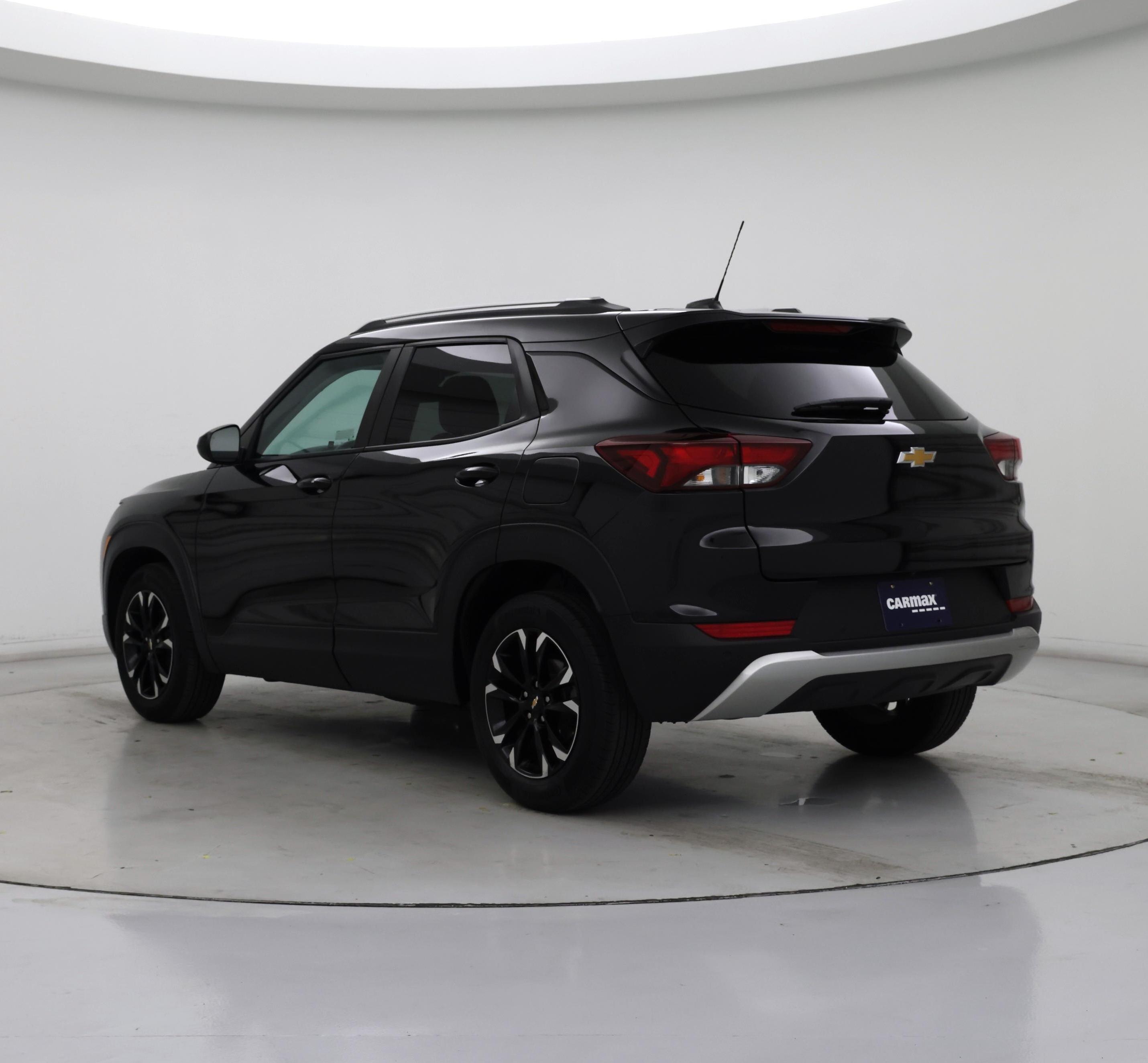 Thumbnail: 2023 Chevrolet TrailBlazer - 2