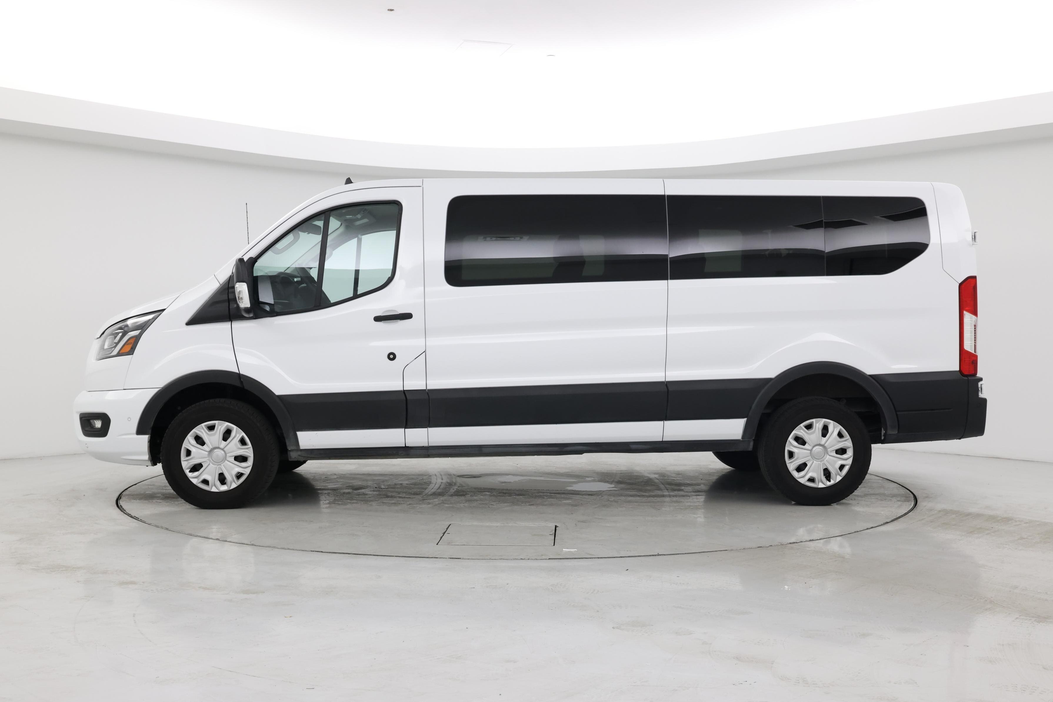 Thumbnail: 2023 Ford Transit Series - 3