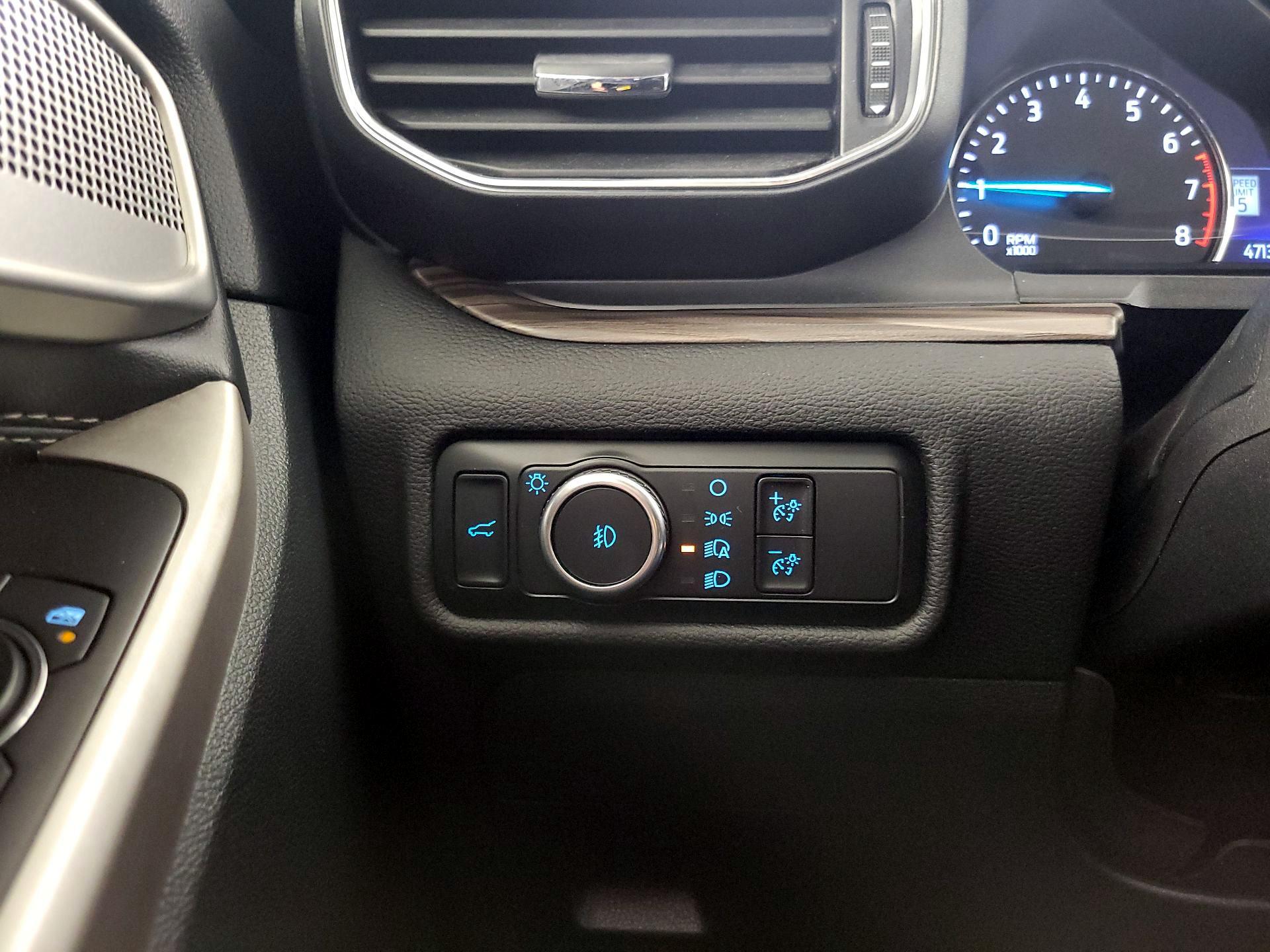 Thumbnail: 2023 Ford Explorer - 13