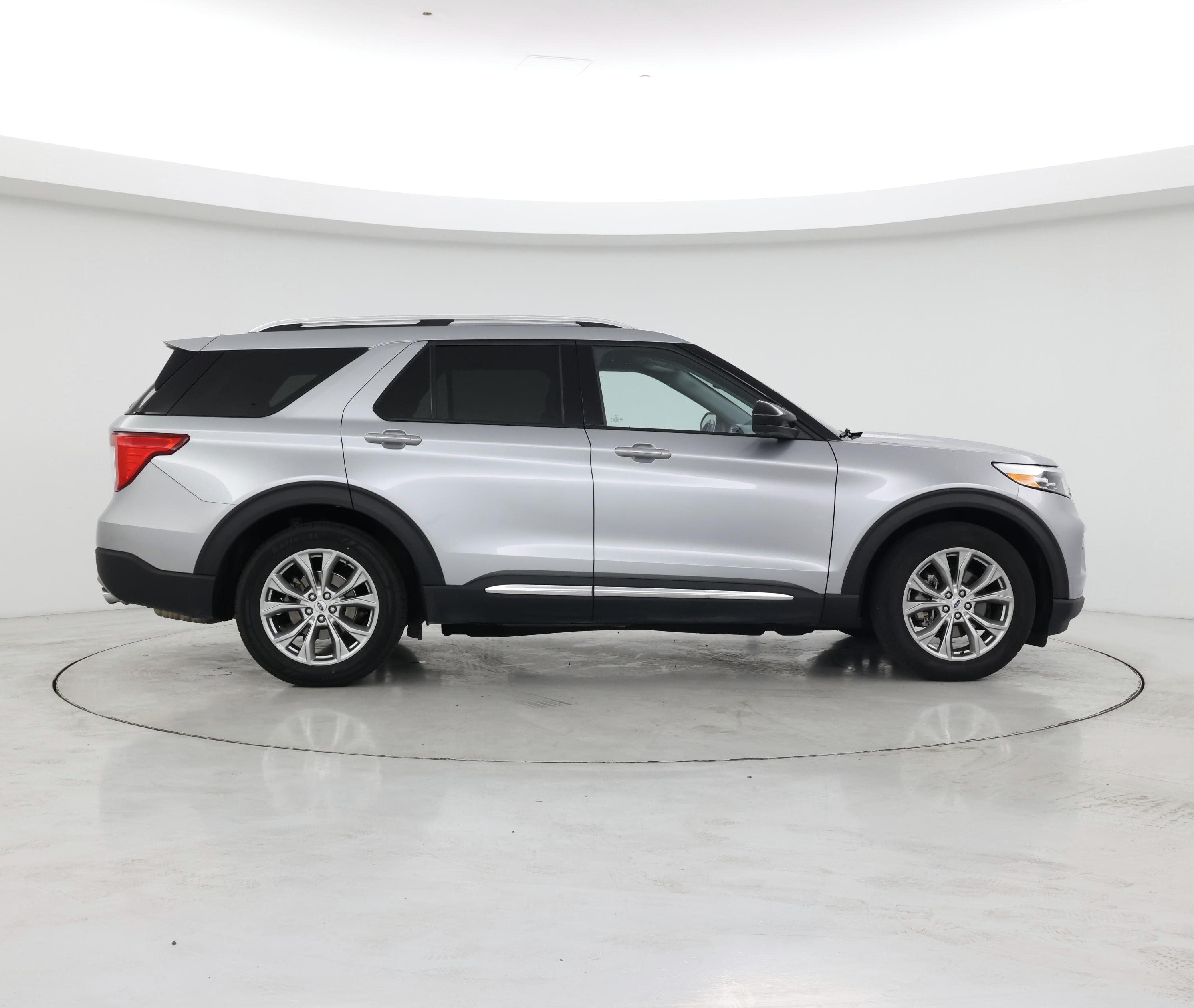 Thumbnail: 2023 Ford Explorer - 7