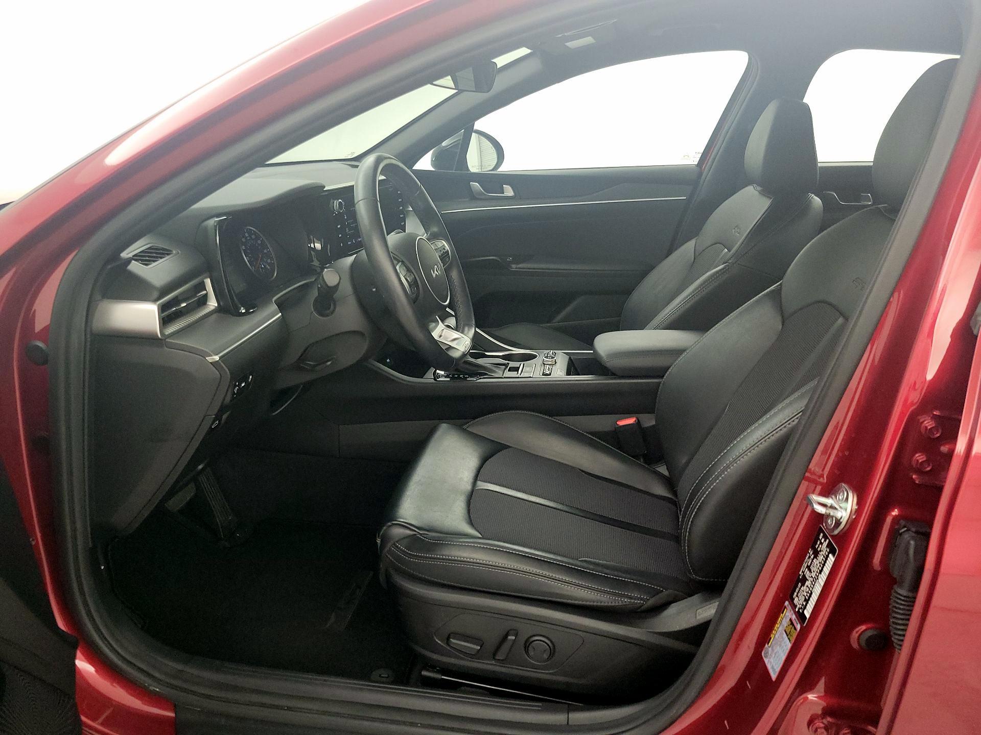 Thumbnail: 2023 Kia K5 - 11