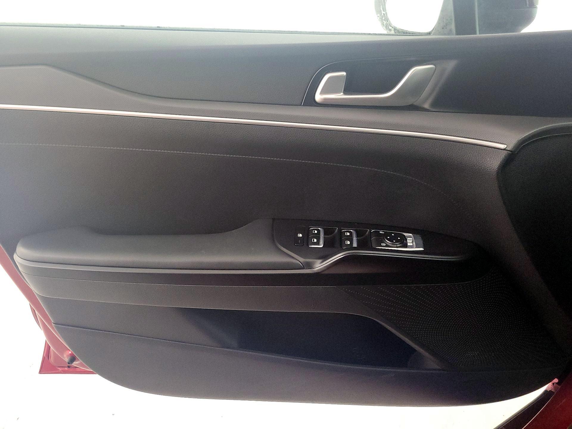 Thumbnail: 2023 Kia K5 - 12