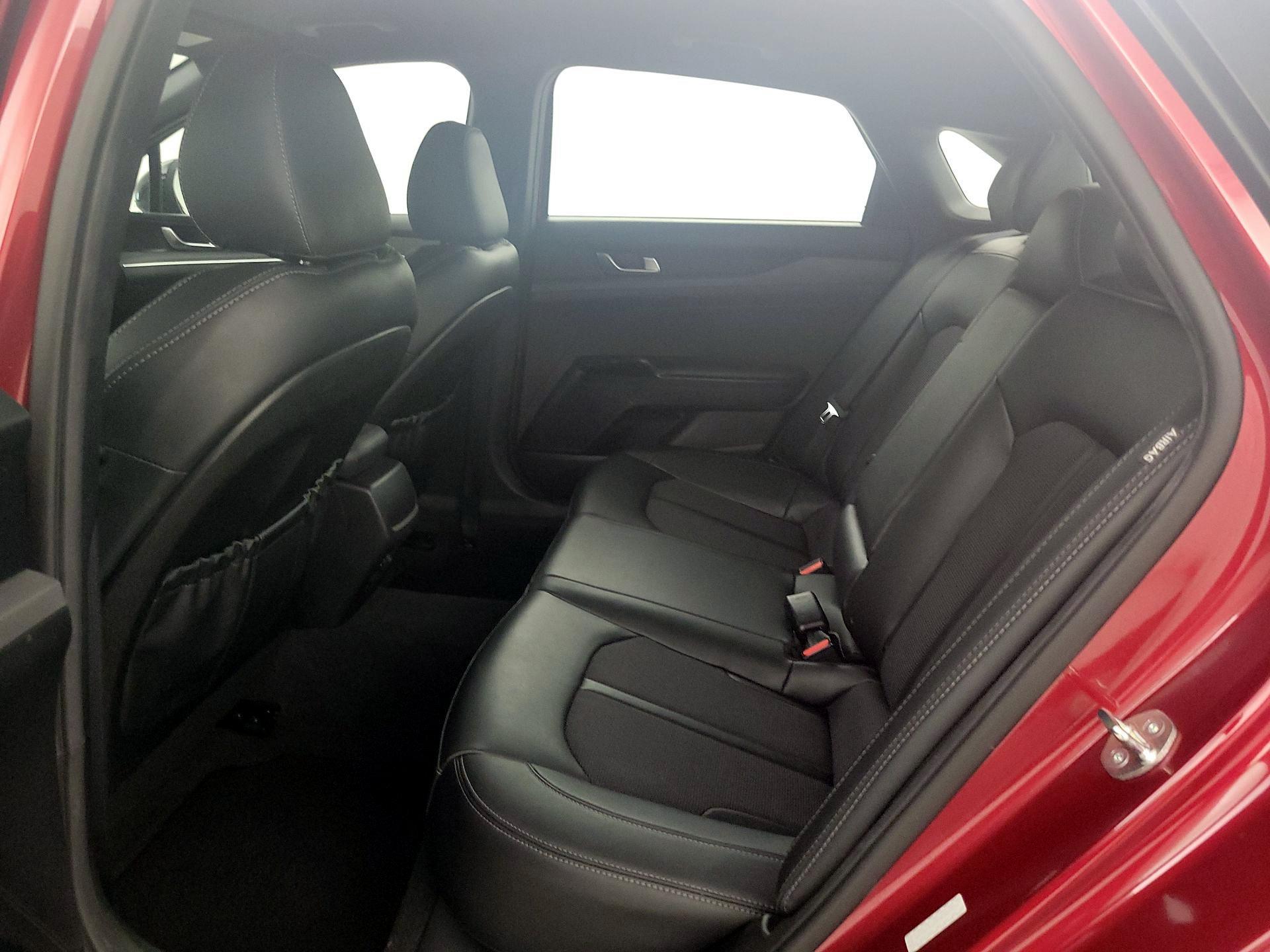 Thumbnail: 2023 Kia K5 - 20