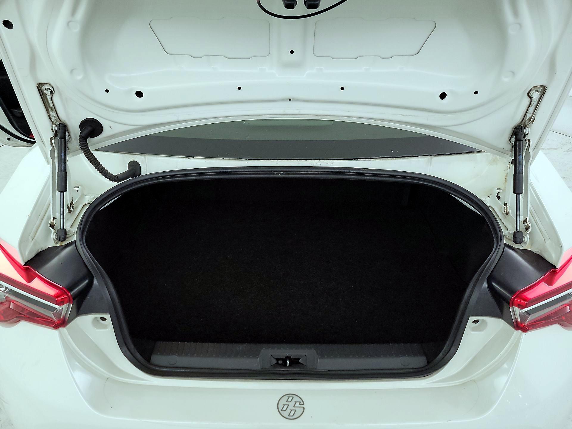 Thumbnail: 2020 Toyota 86 - 20