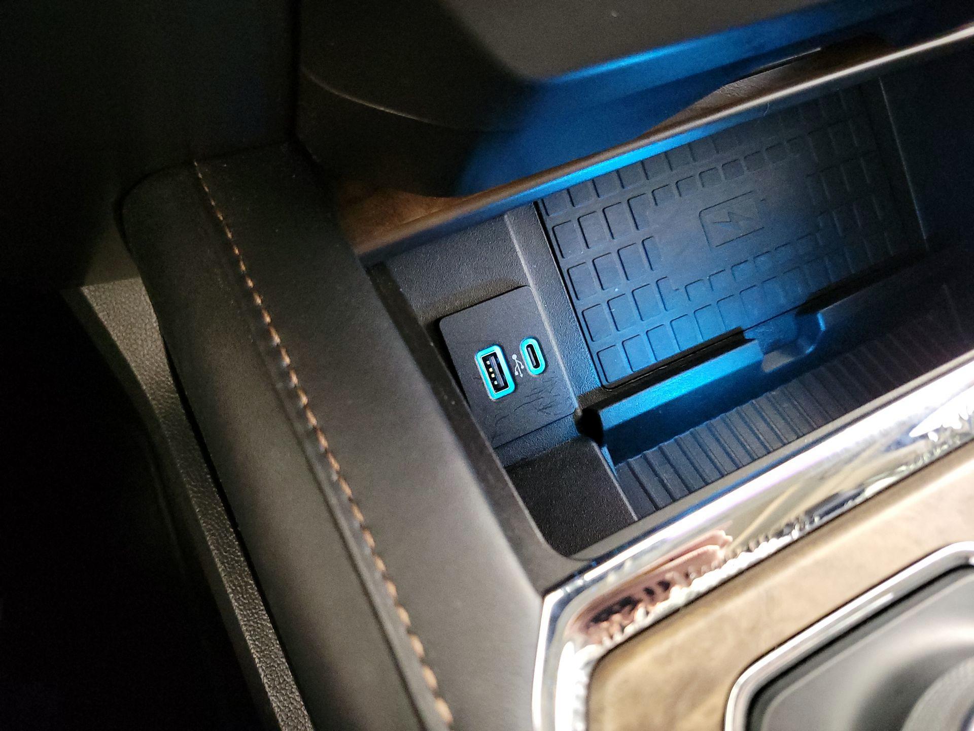 Thumbnail: 2021 Ford Expedition - 19