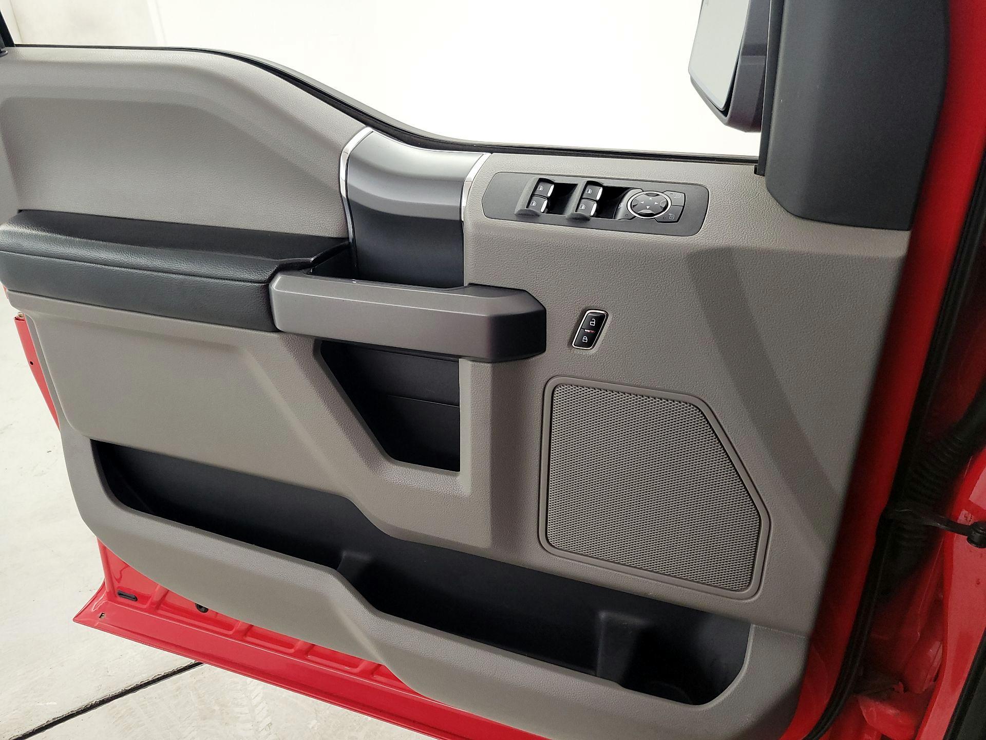 Thumbnail: 2015 Ford F-150 - 12