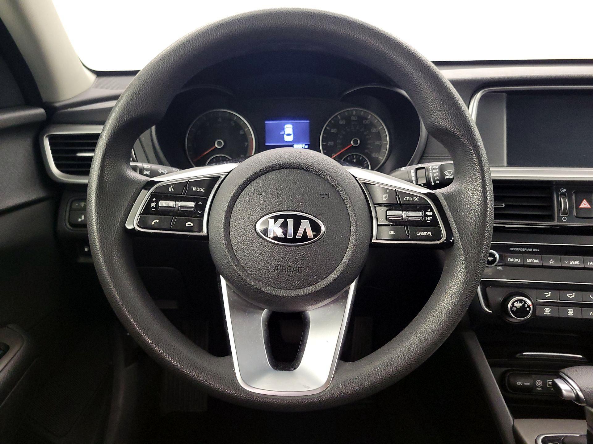 Thumbnail: 2019 Kia Optima - 10