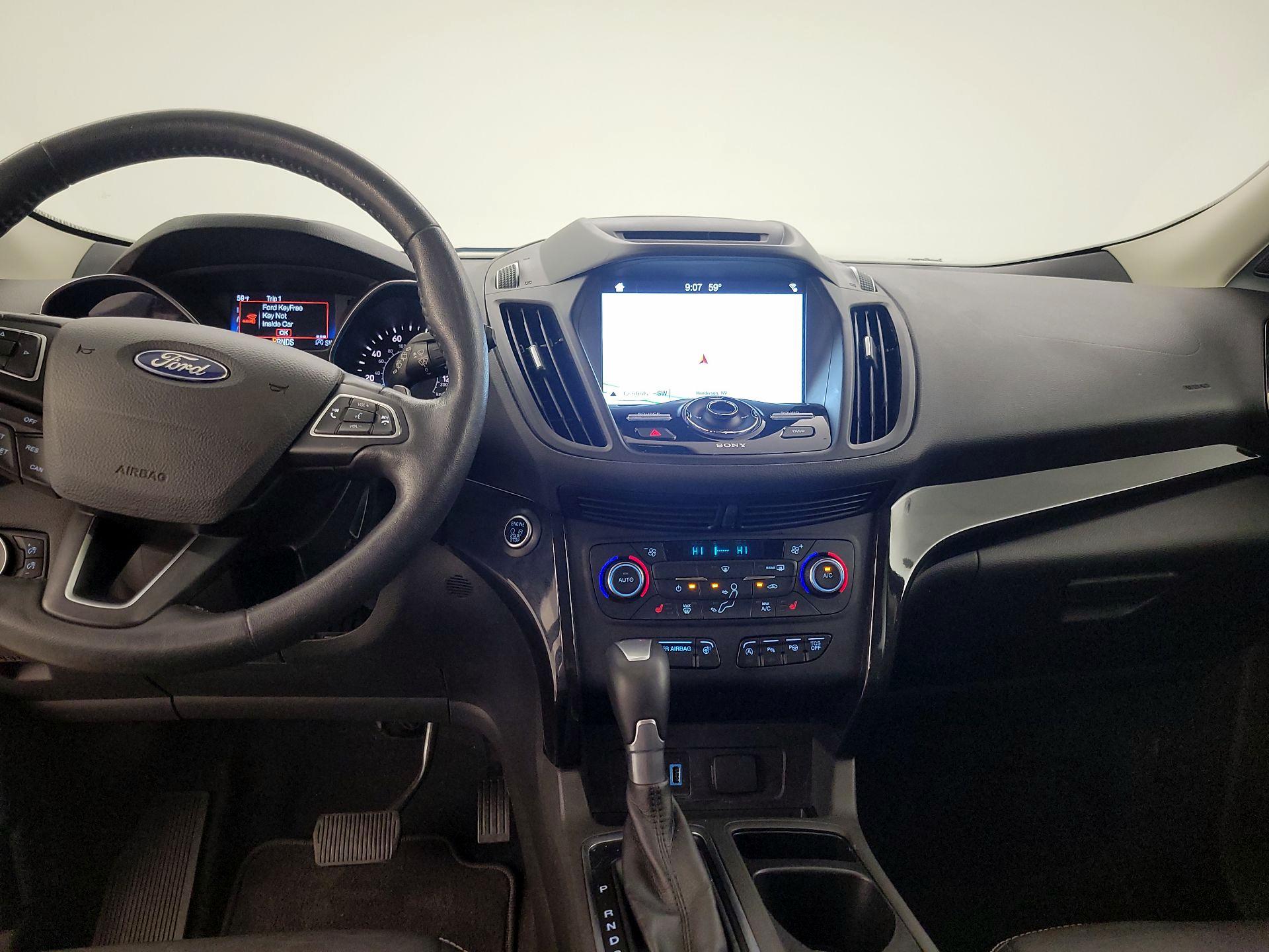 Thumbnail: 2017 Ford Escape - 9