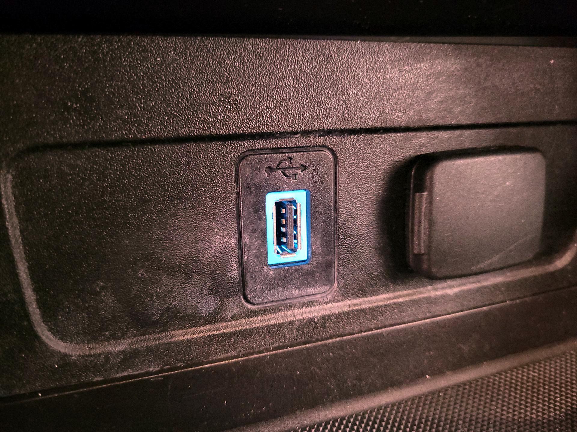 Thumbnail: 2017 Ford Escape - 19