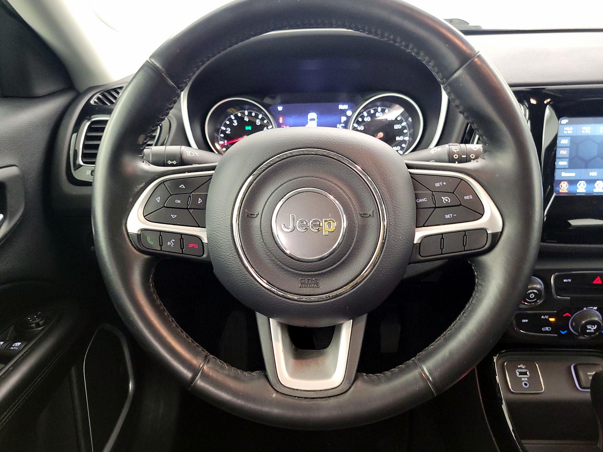 Thumbnail: 2018 Jeep Compass - 10