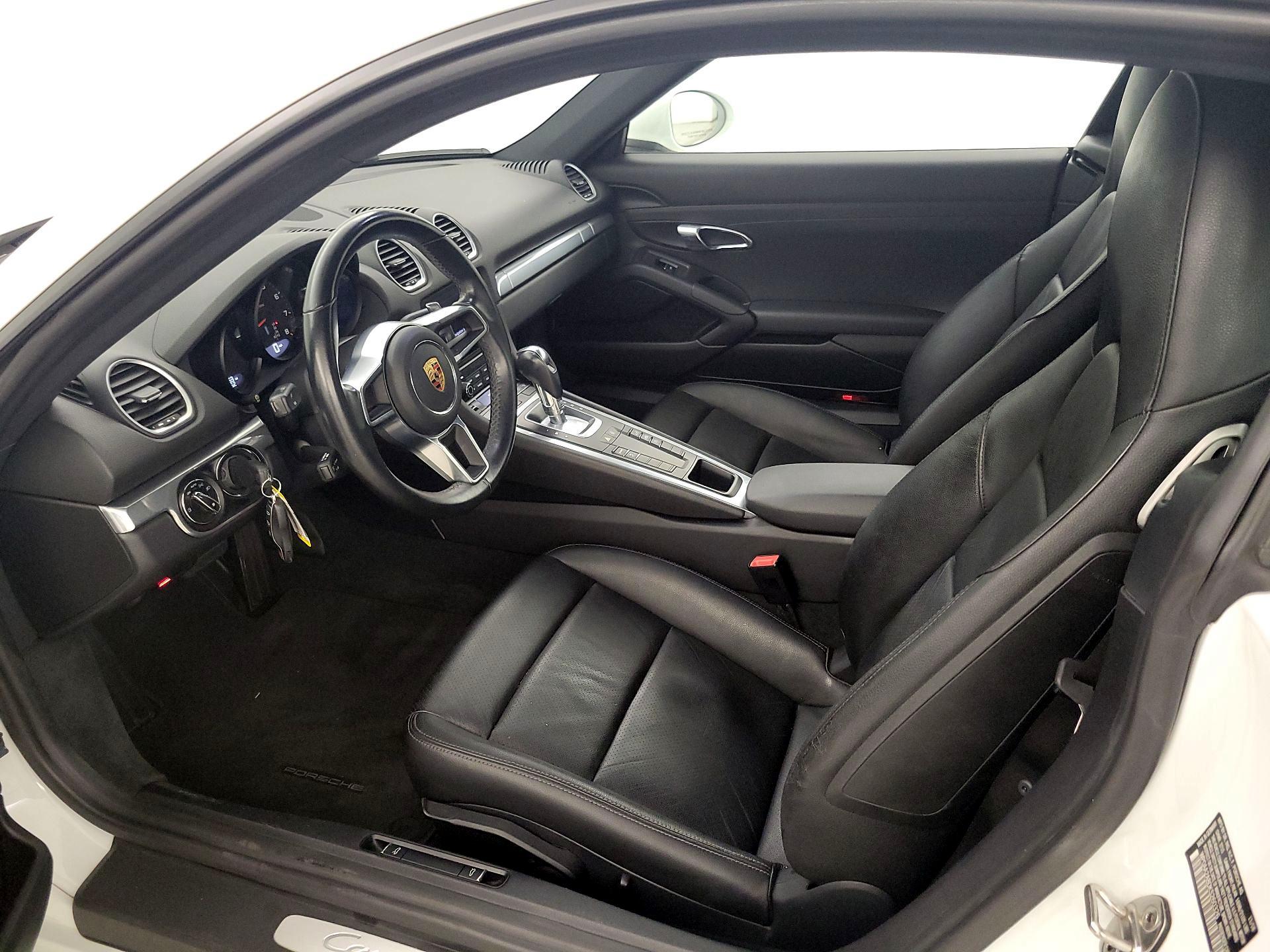 Thumbnail: 2019 Porsche 718 Cayman - 11