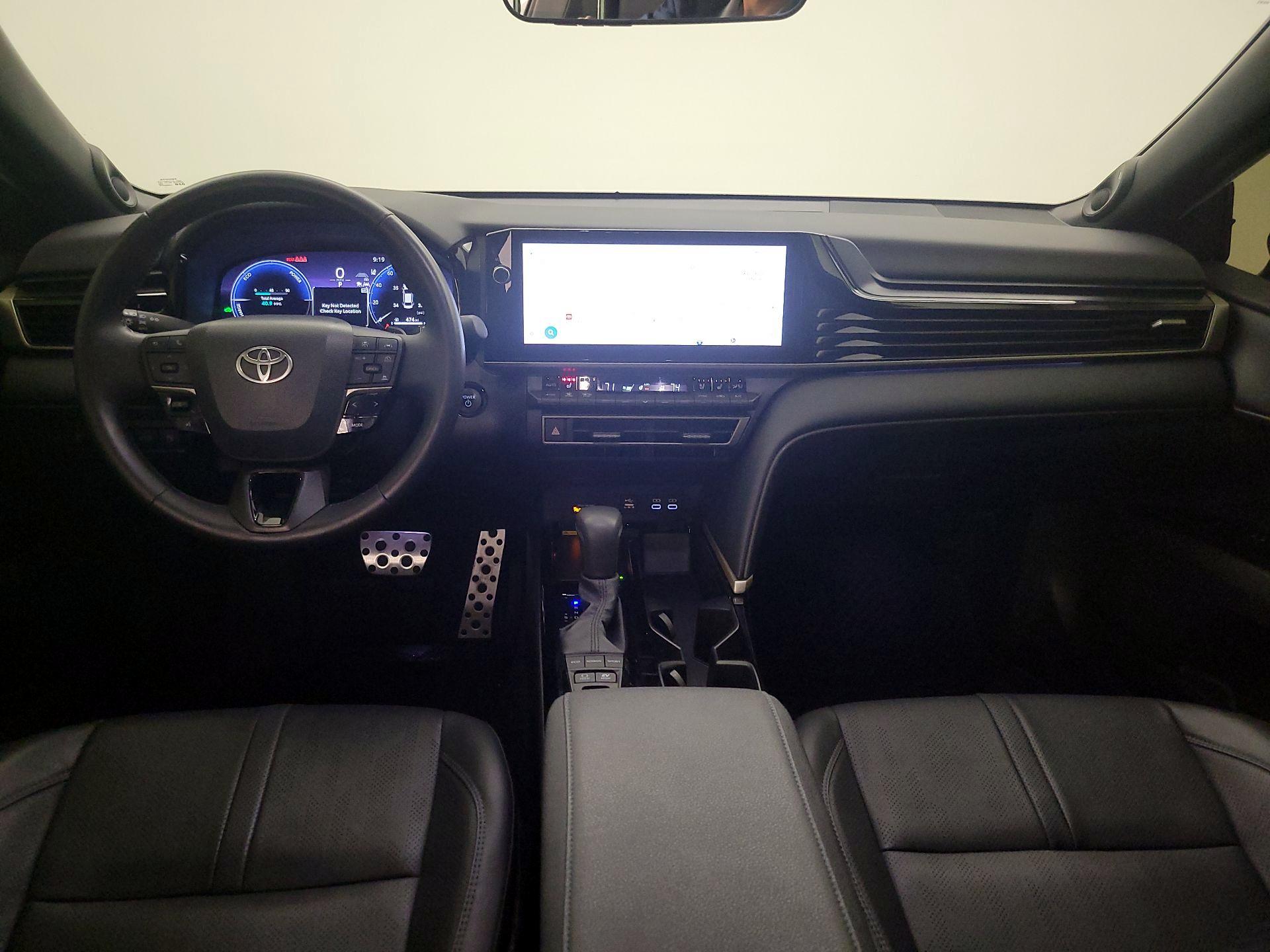 Thumbnail: 2025 Toyota Camry - 9