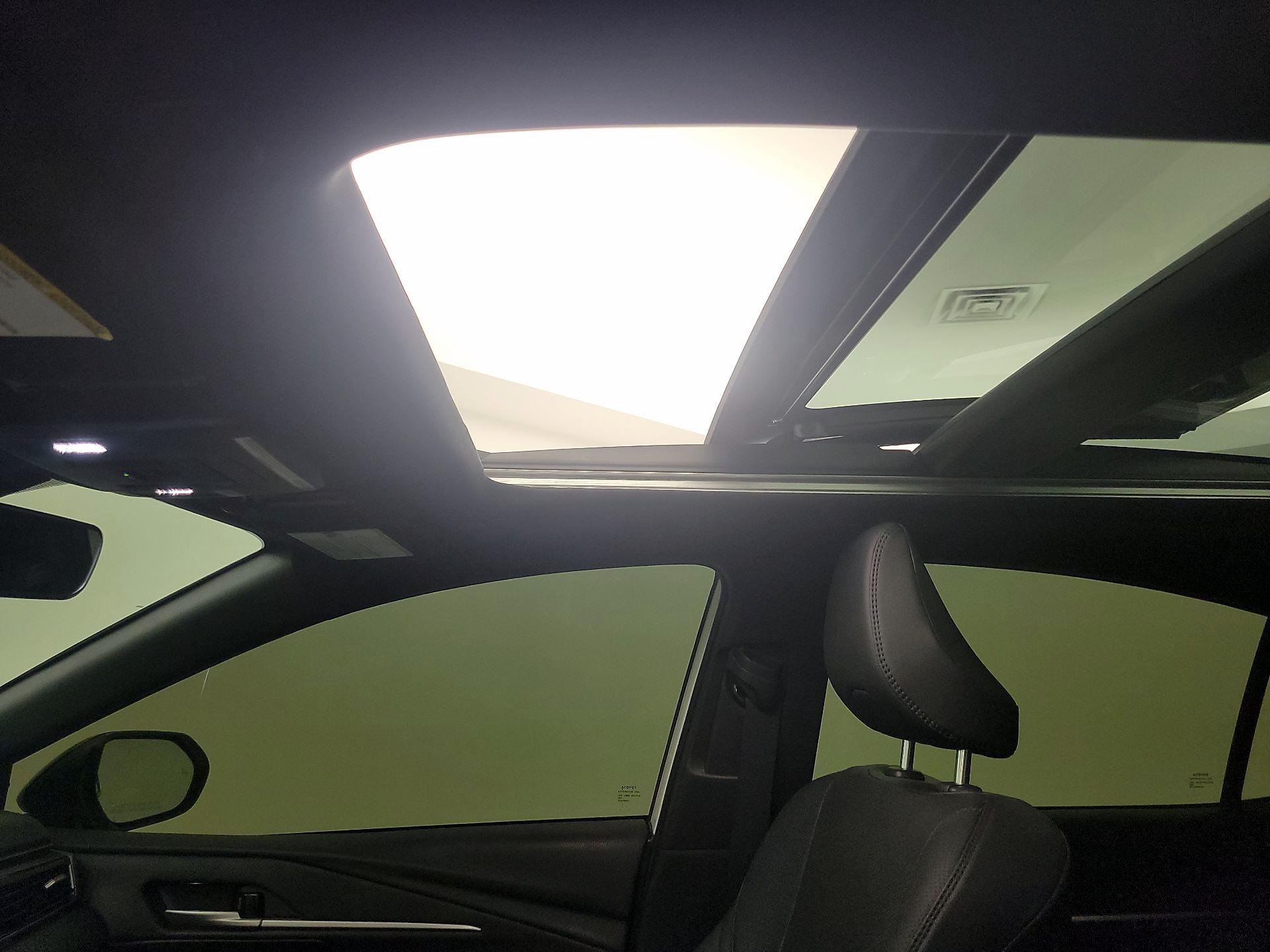 Thumbnail: 2025 Toyota Camry - 20