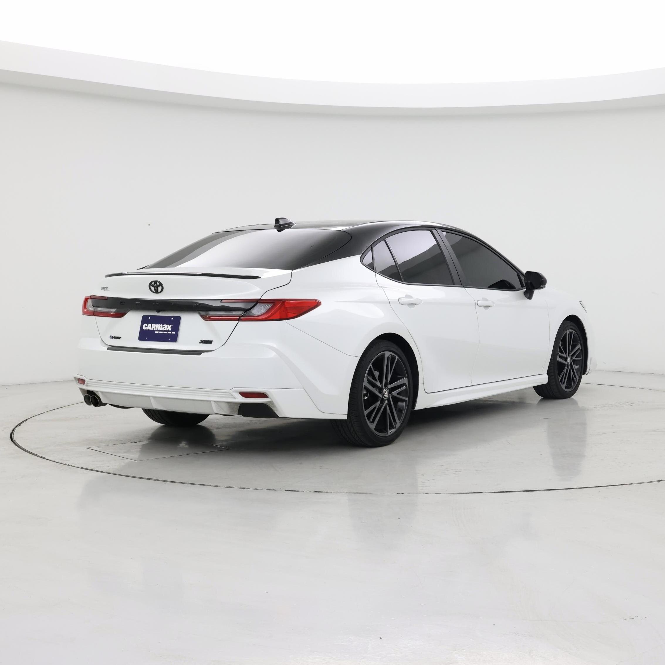 Thumbnail: 2025 Toyota Camry - 8