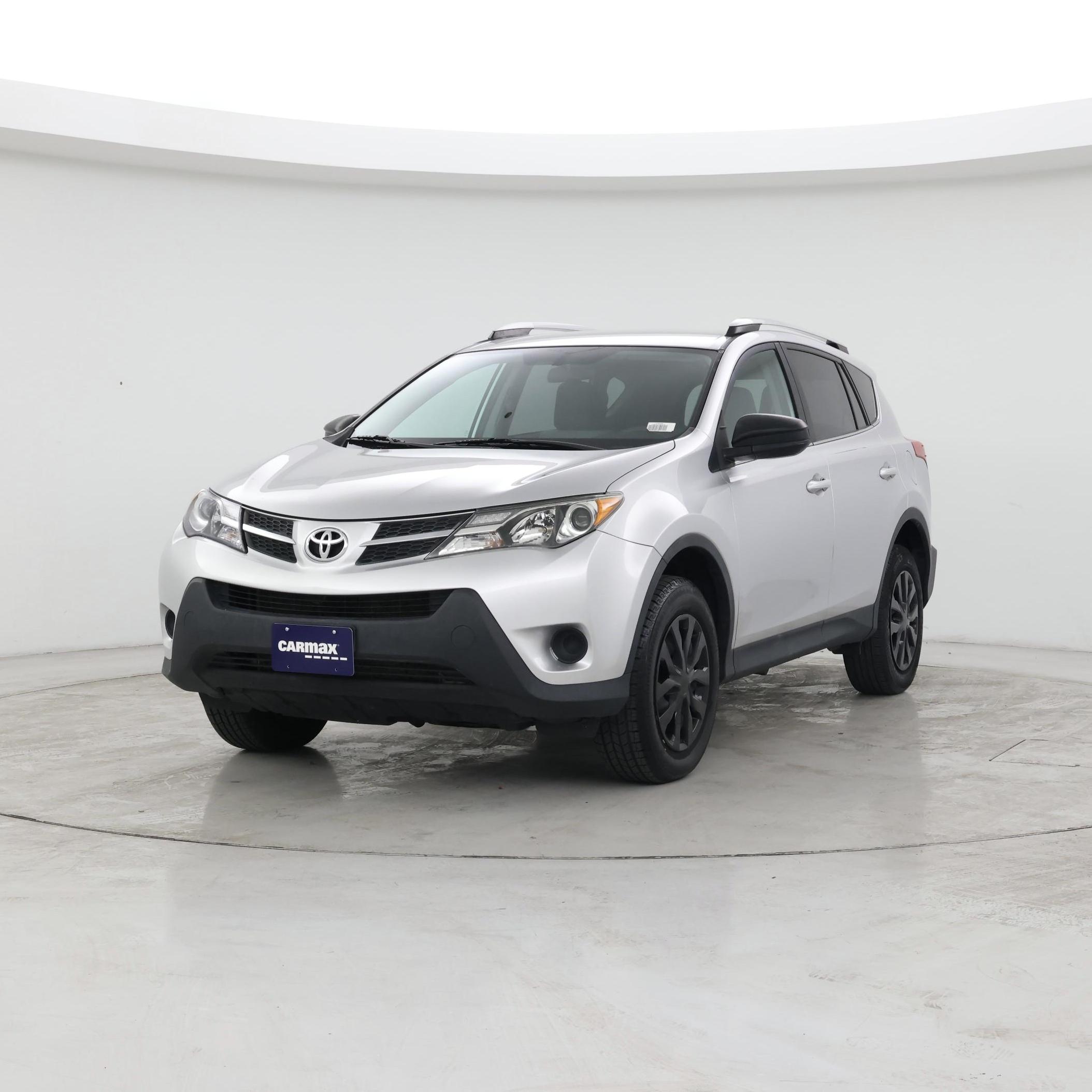 Thumbnail: 2015 Toyota RAV4 - 4