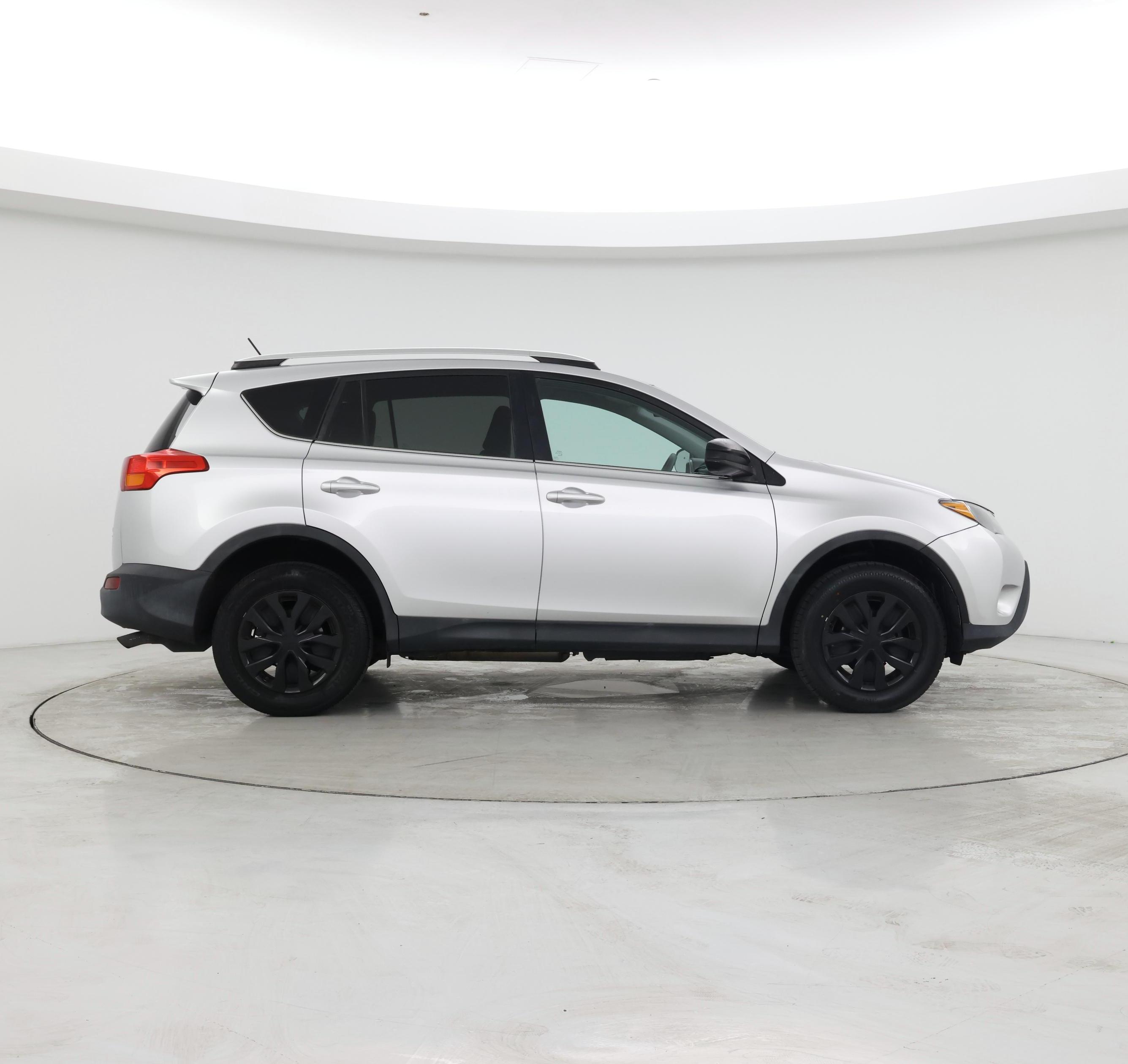 Thumbnail: 2015 Toyota RAV4 - 7