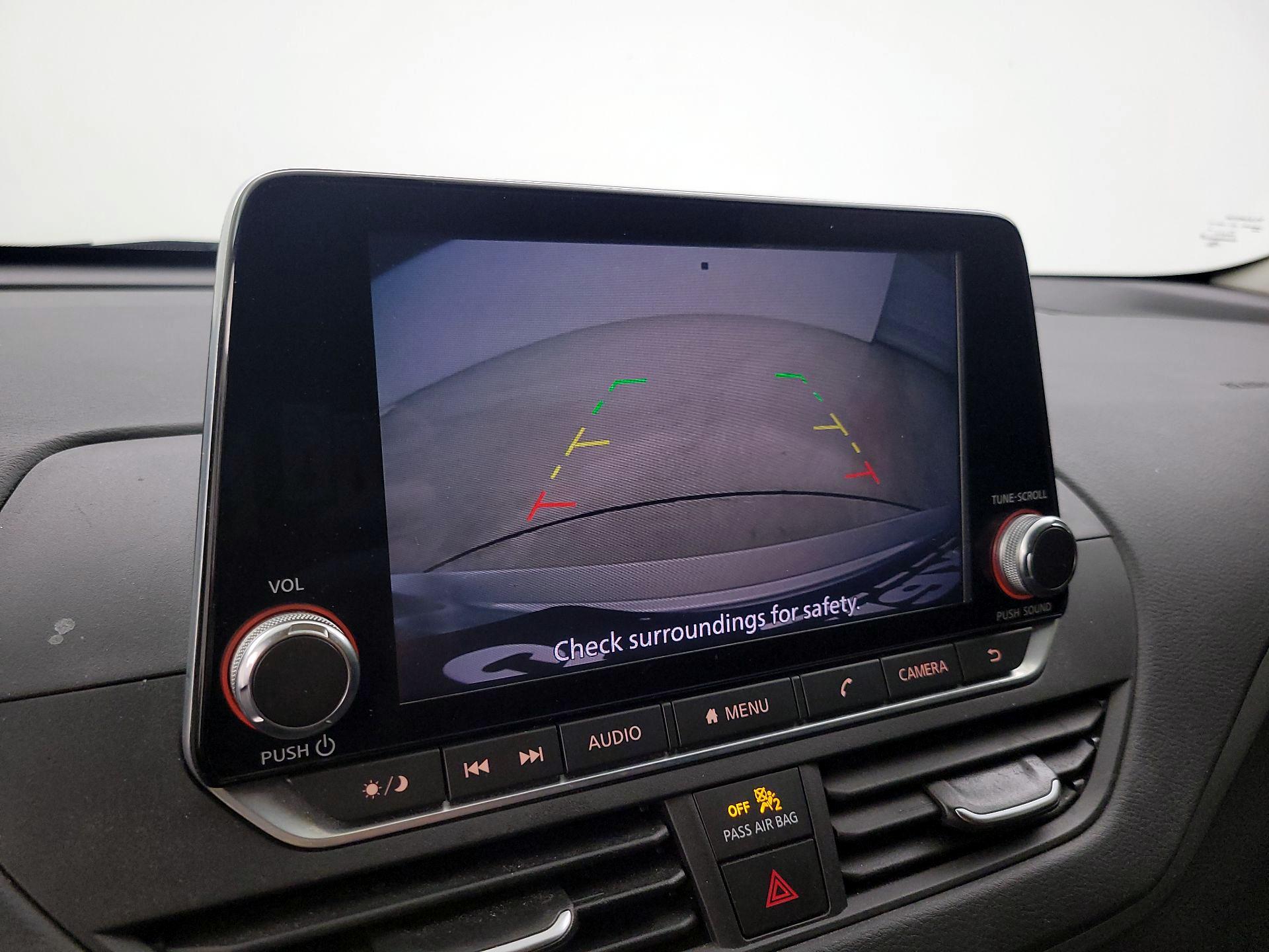 Thumbnail: 2020 Nissan Altima - 14