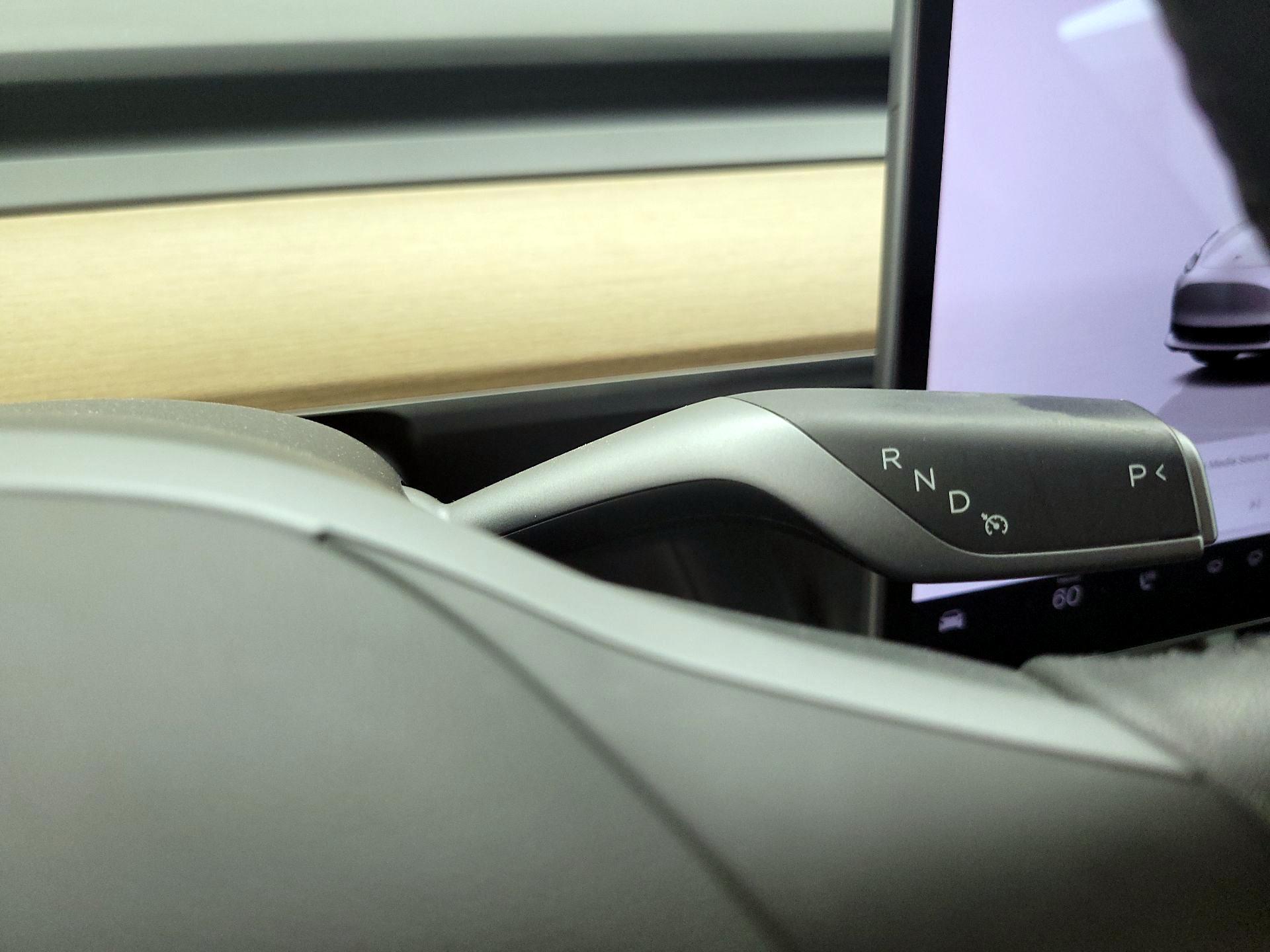 Thumbnail: 2022 Tesla Model 3 - 17