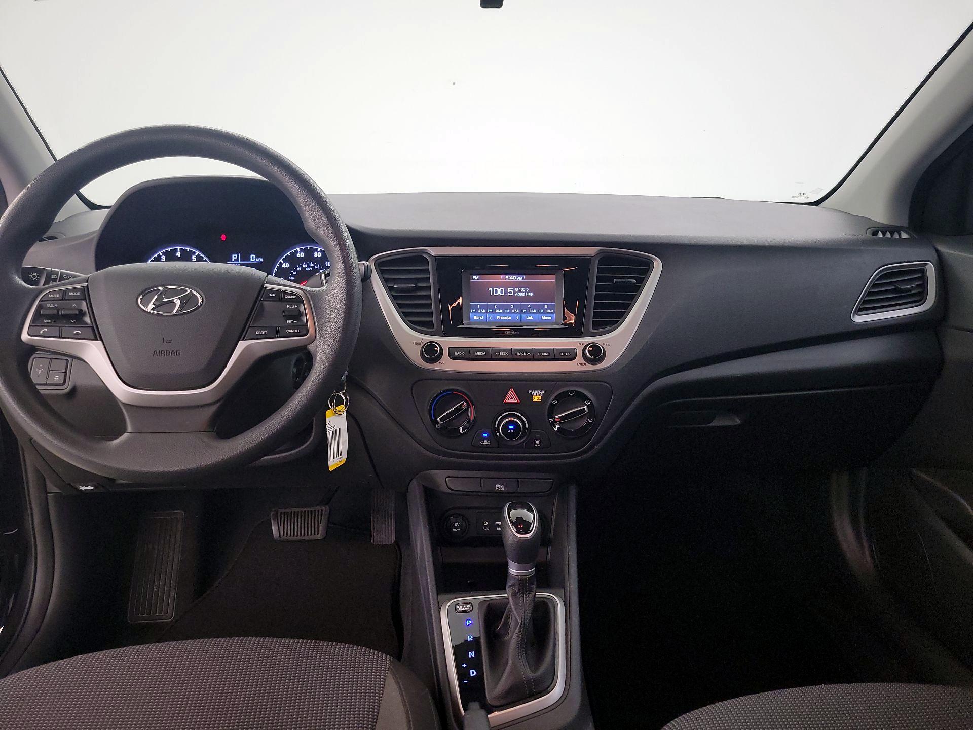 Thumbnail: 2021 Hyundai Accent - 9