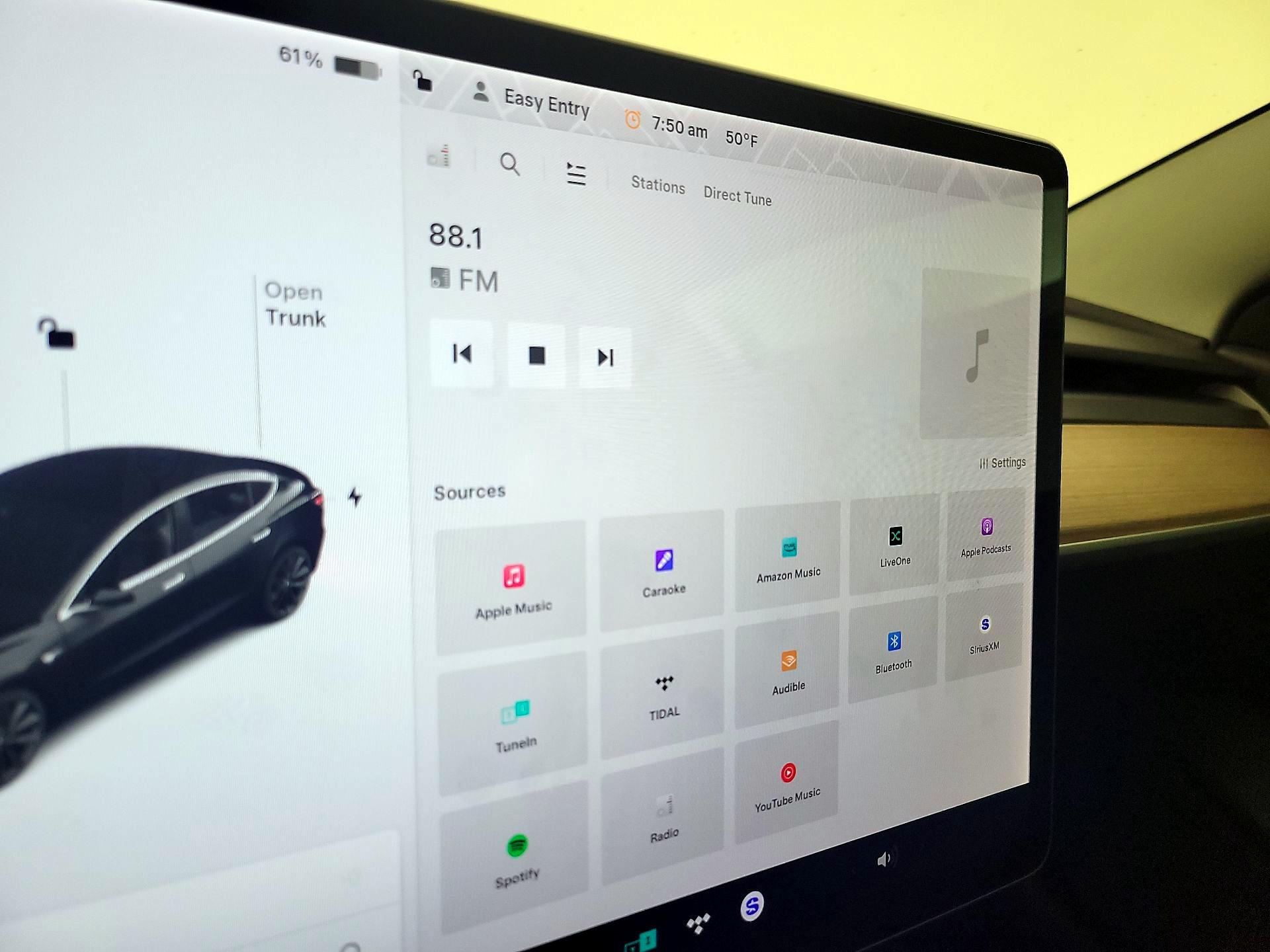 Thumbnail: 2019 Tesla Model 3 - 15