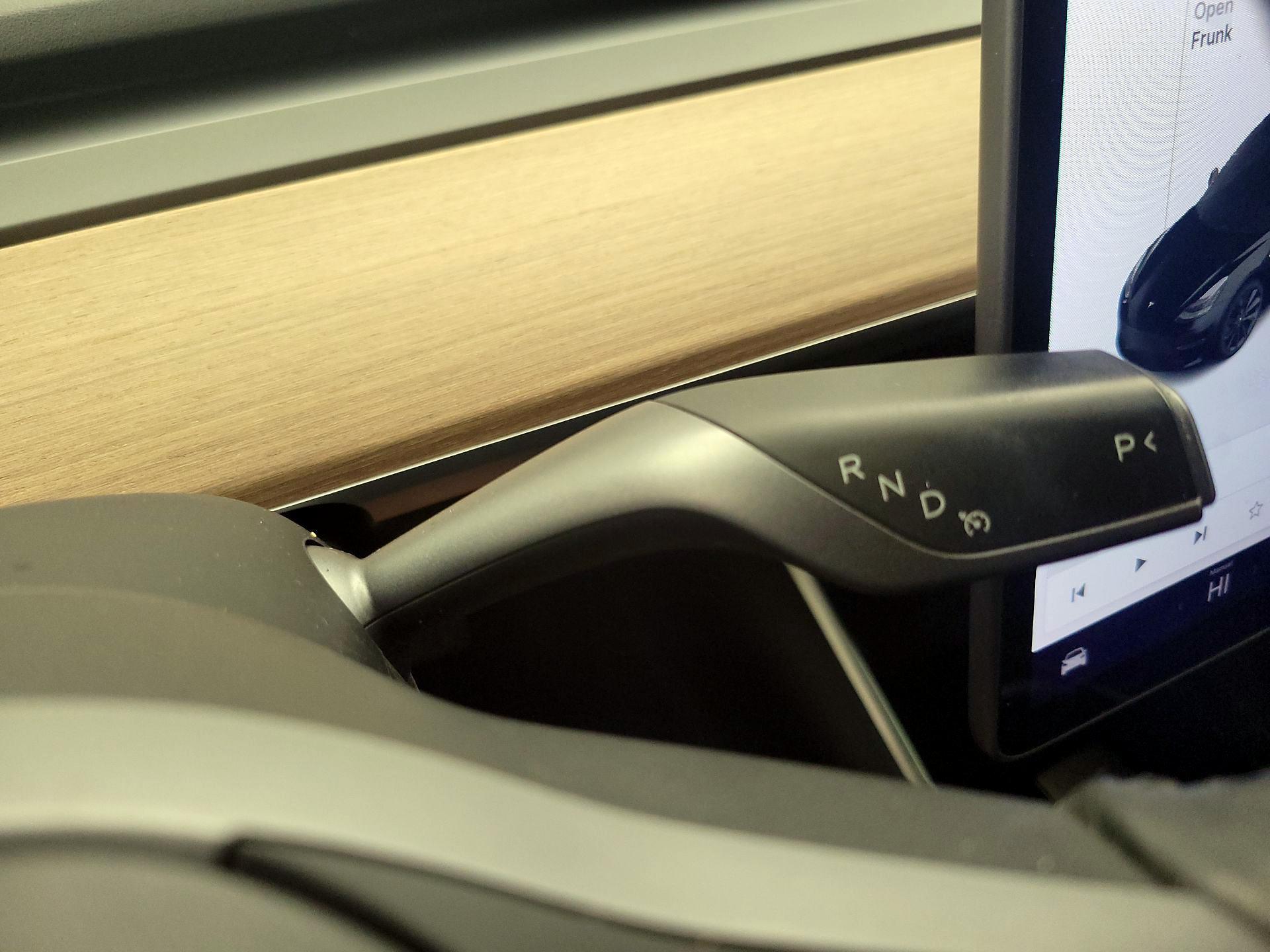 Thumbnail: 2019 Tesla Model 3 - 17