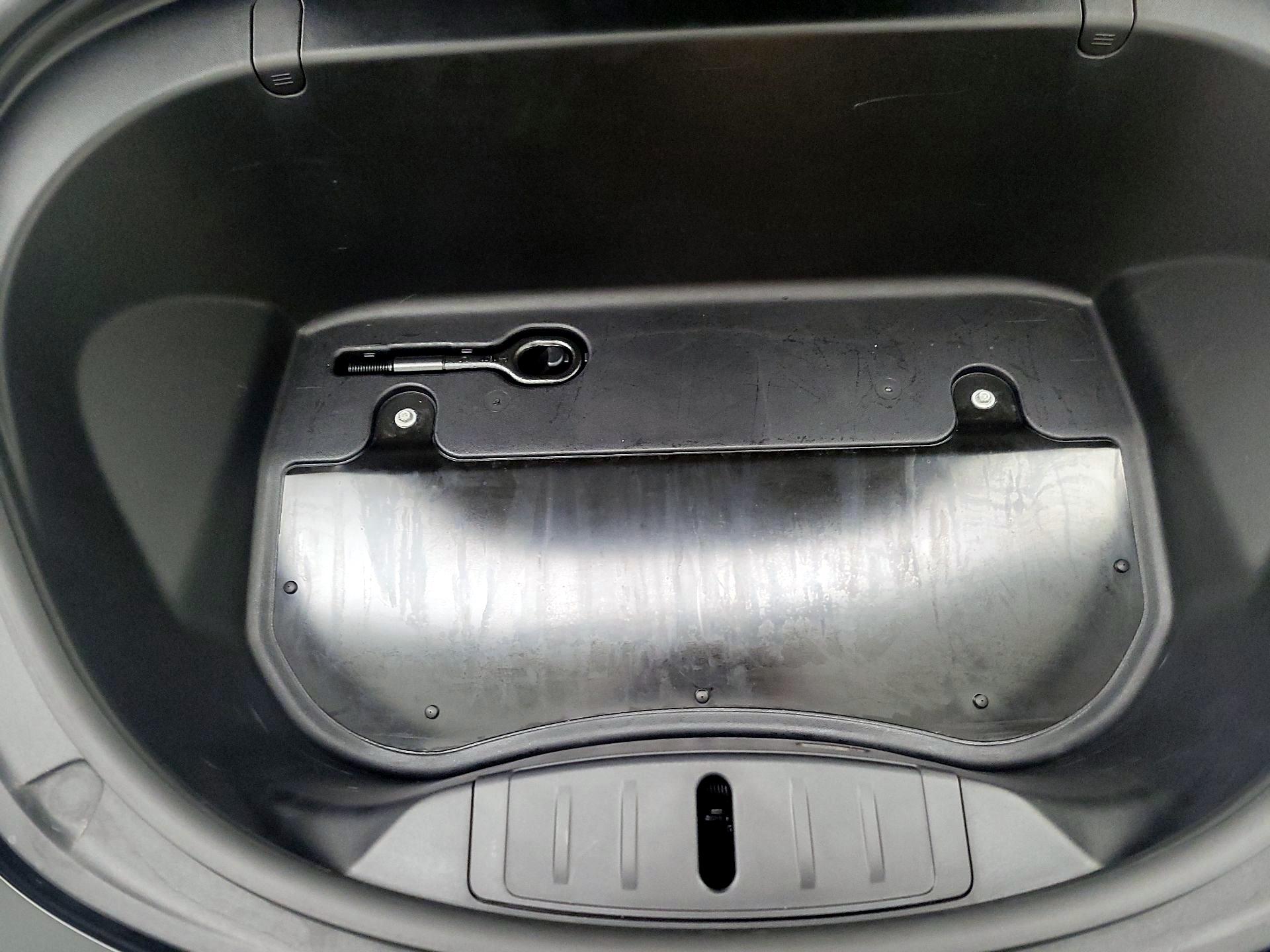 Thumbnail: 2019 Tesla Model 3 - 20