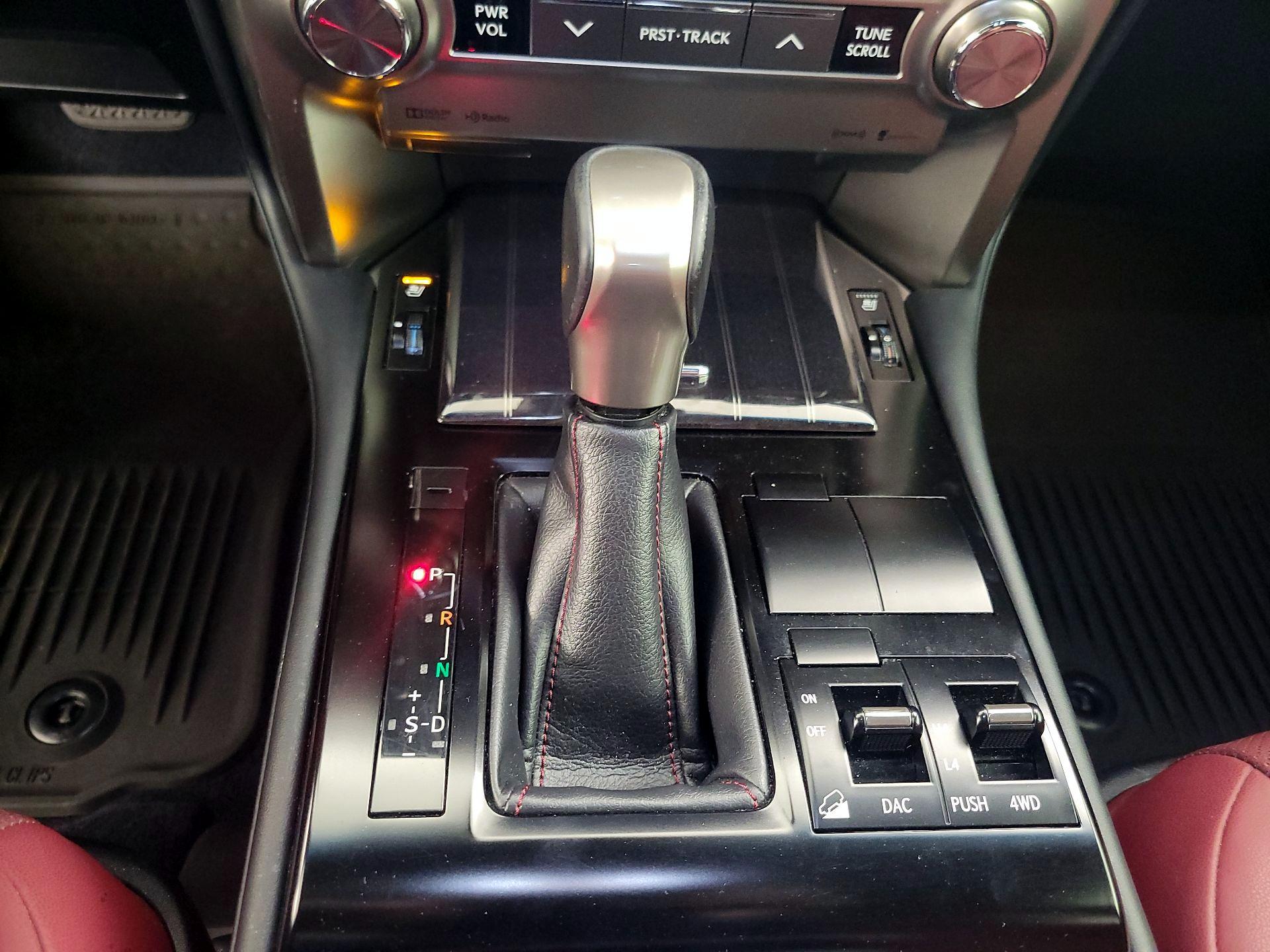 Thumbnail: 2020 Lexus GX - 18