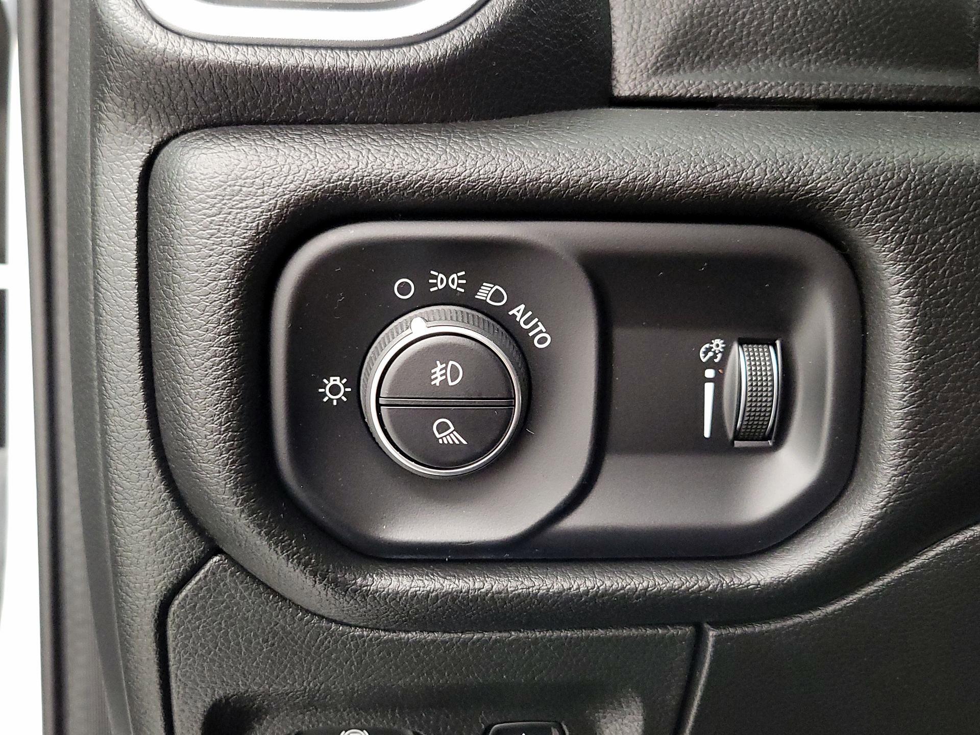 Thumbnail: 2023 RAM 1500 - 13