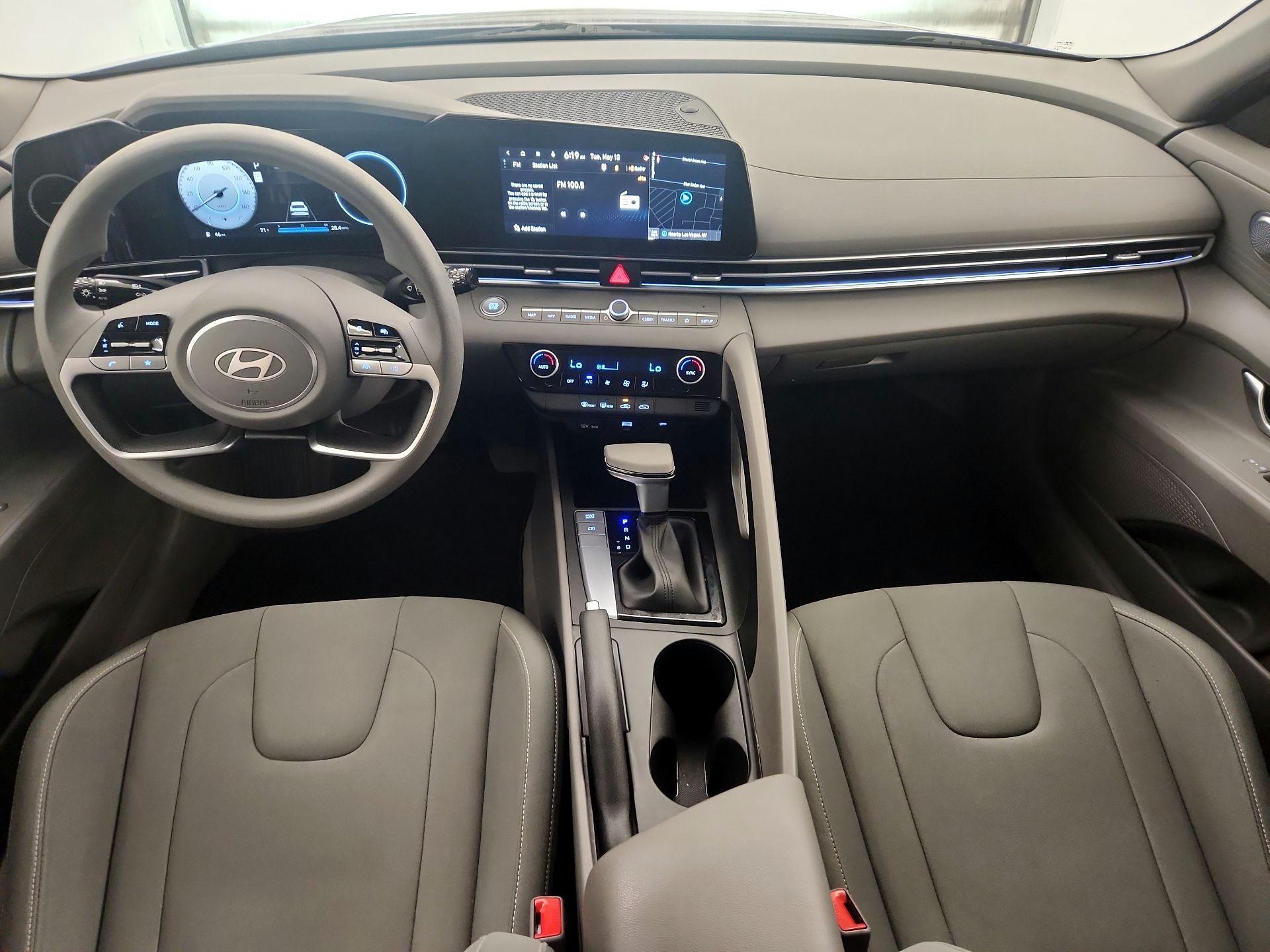 Thumbnail: 2024 Hyundai Elantra - 9