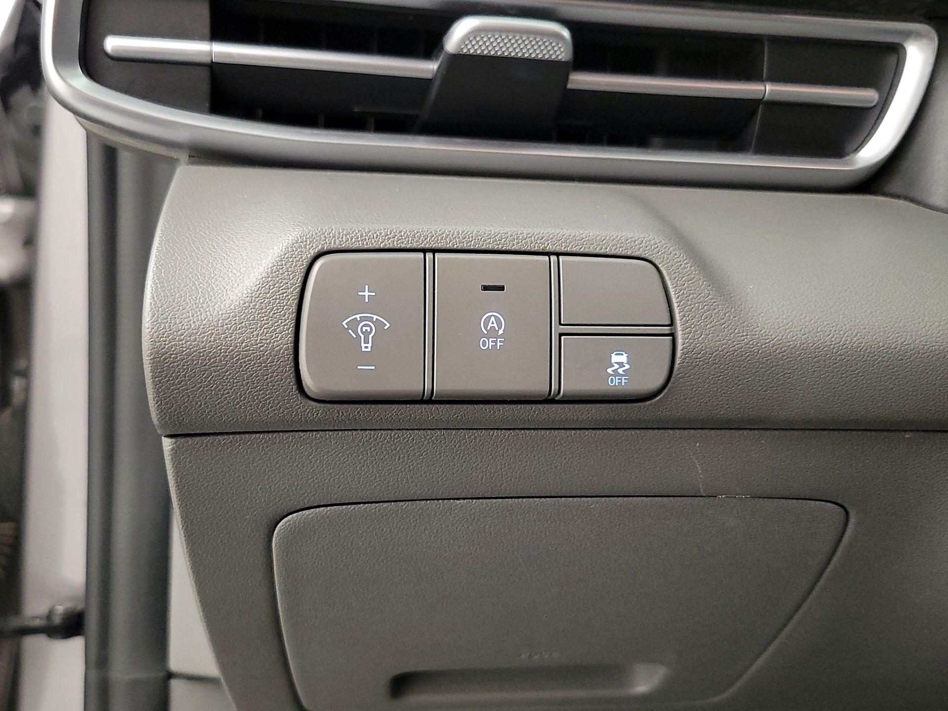 Thumbnail: 2024 Hyundai Elantra - 13