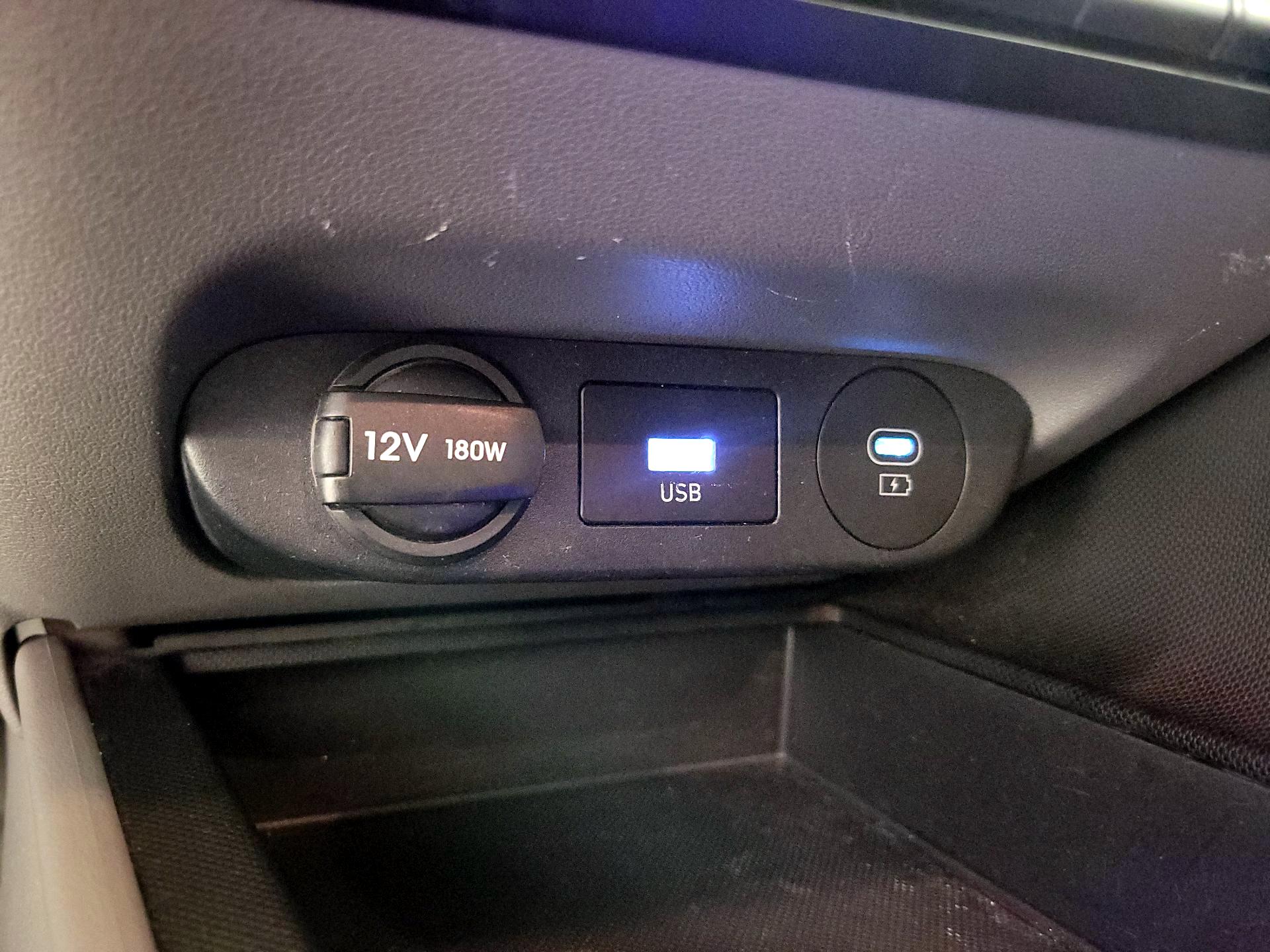 Thumbnail: 2024 Hyundai Elantra - 18