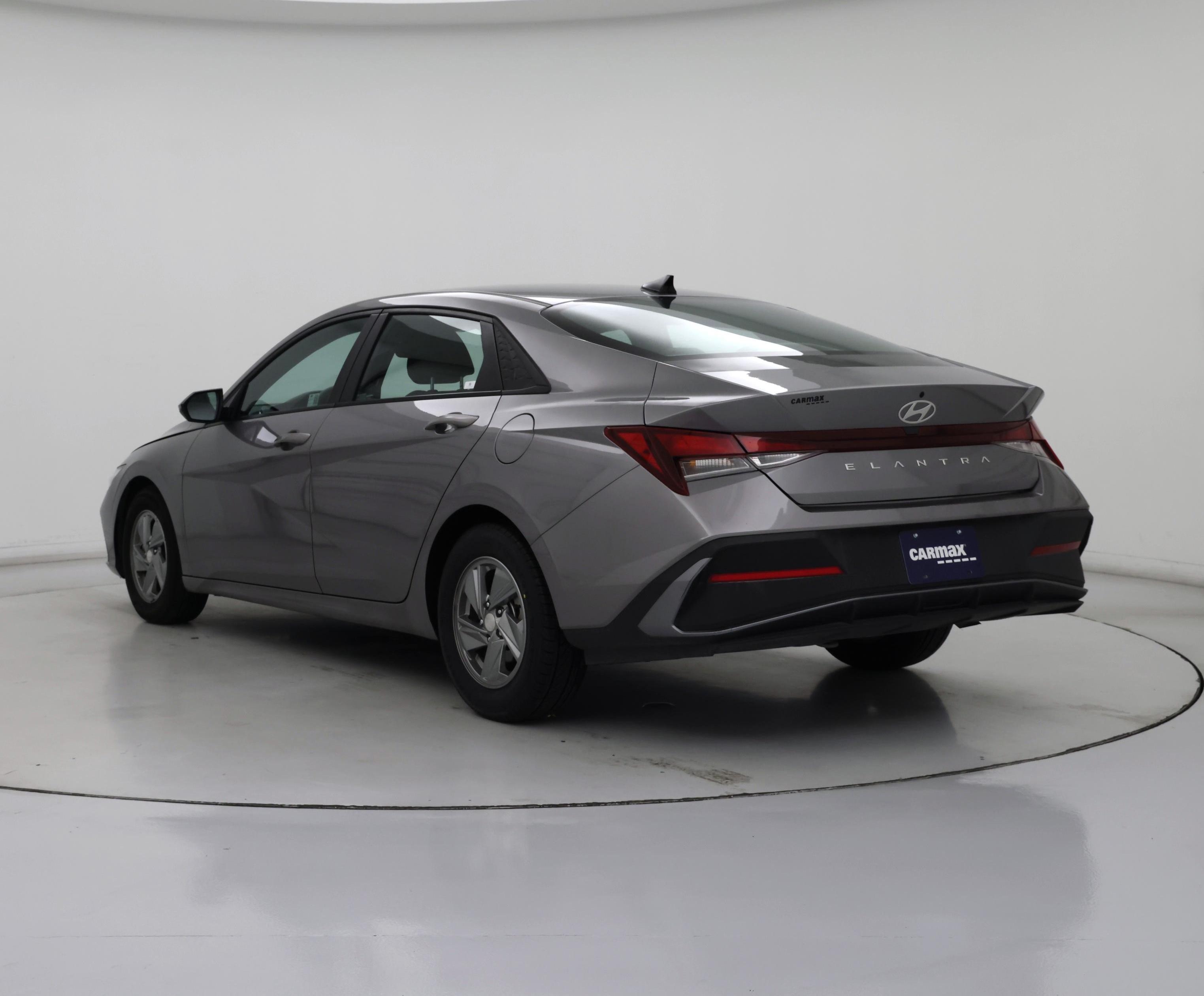 Thumbnail: 2024 Hyundai Elantra - 2
