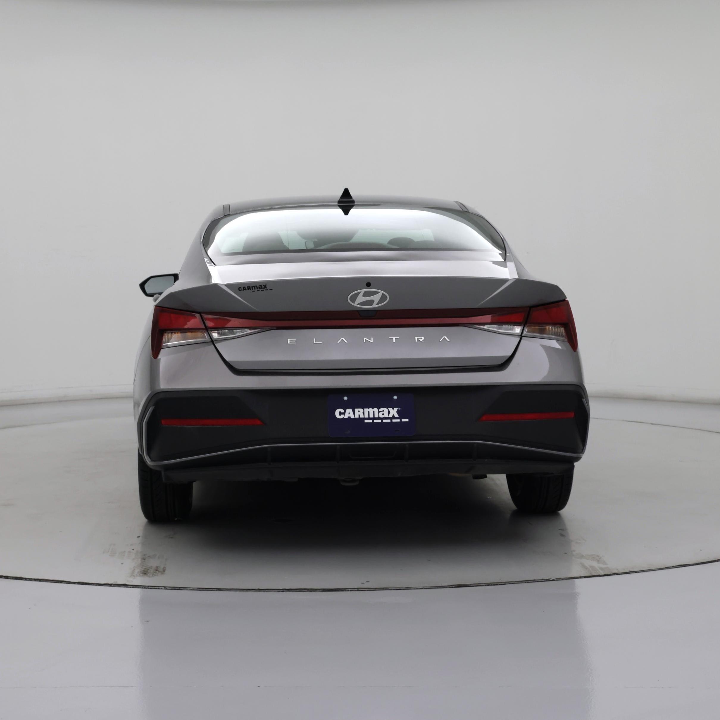 Thumbnail: 2024 Hyundai Elantra - 6