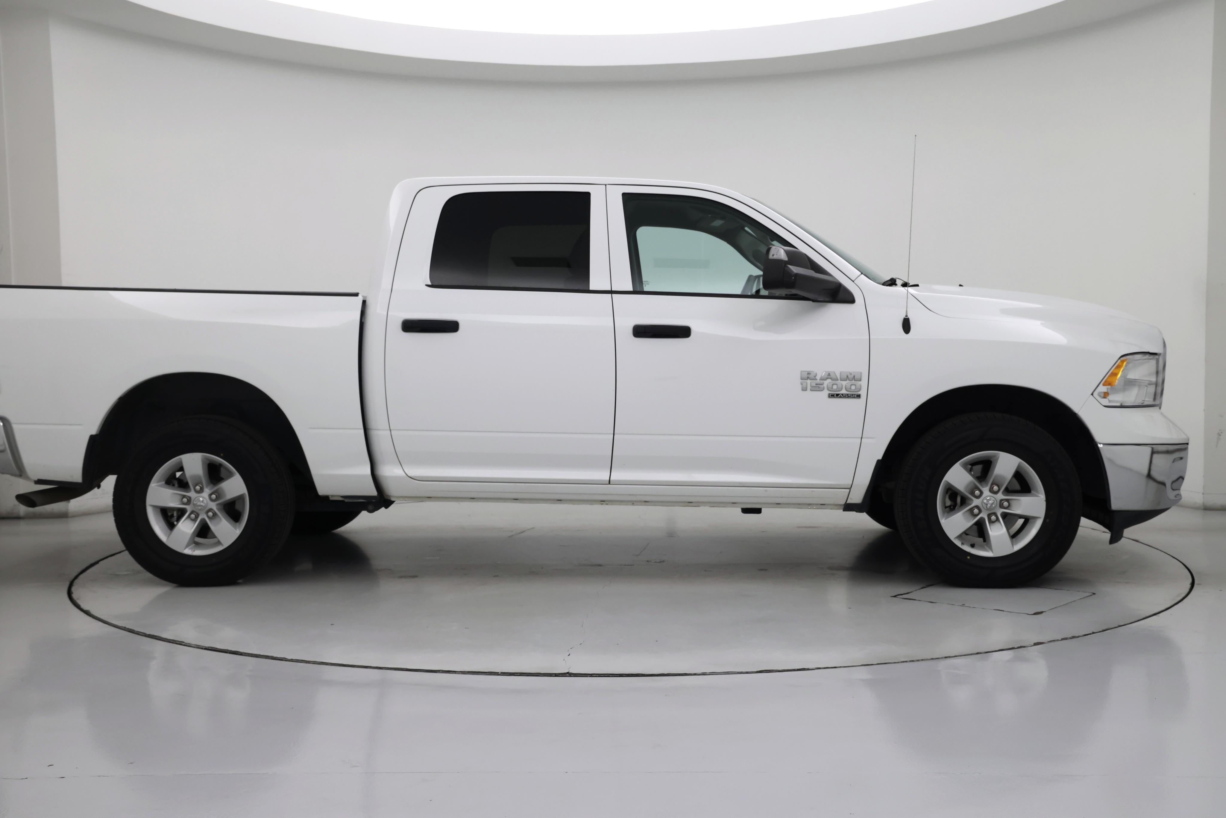 Thumbnail: 2023 RAM 1500 Classic - 7