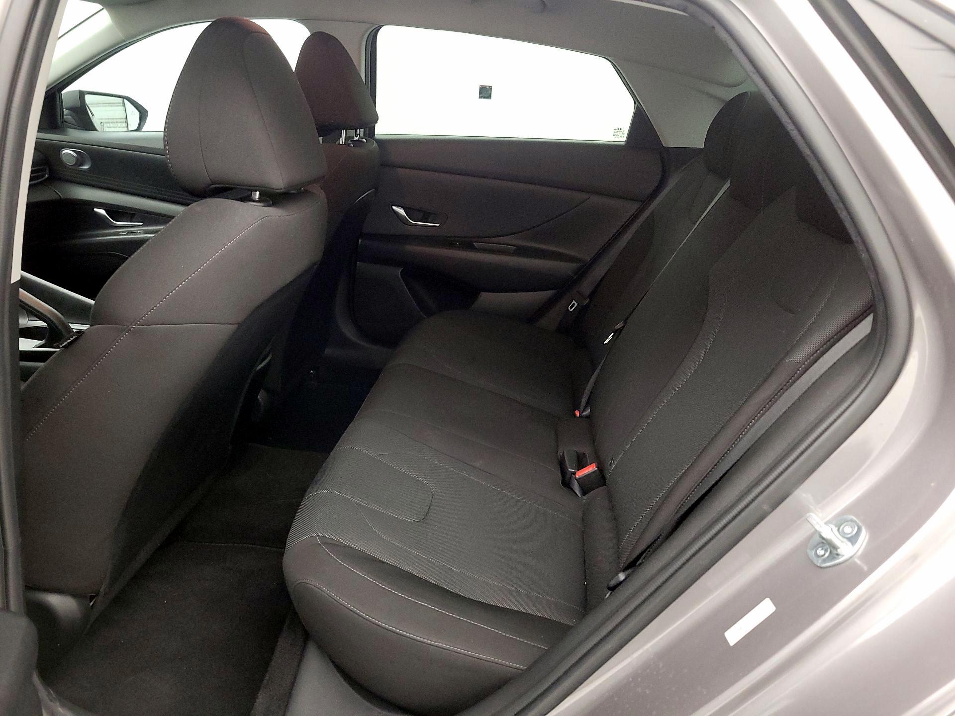 Thumbnail: 2023 Hyundai Elantra - 19