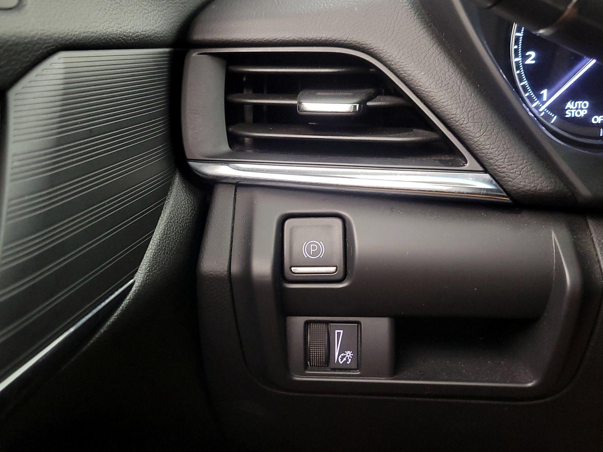 Thumbnail: 2024 Cadillac CT4 - 13