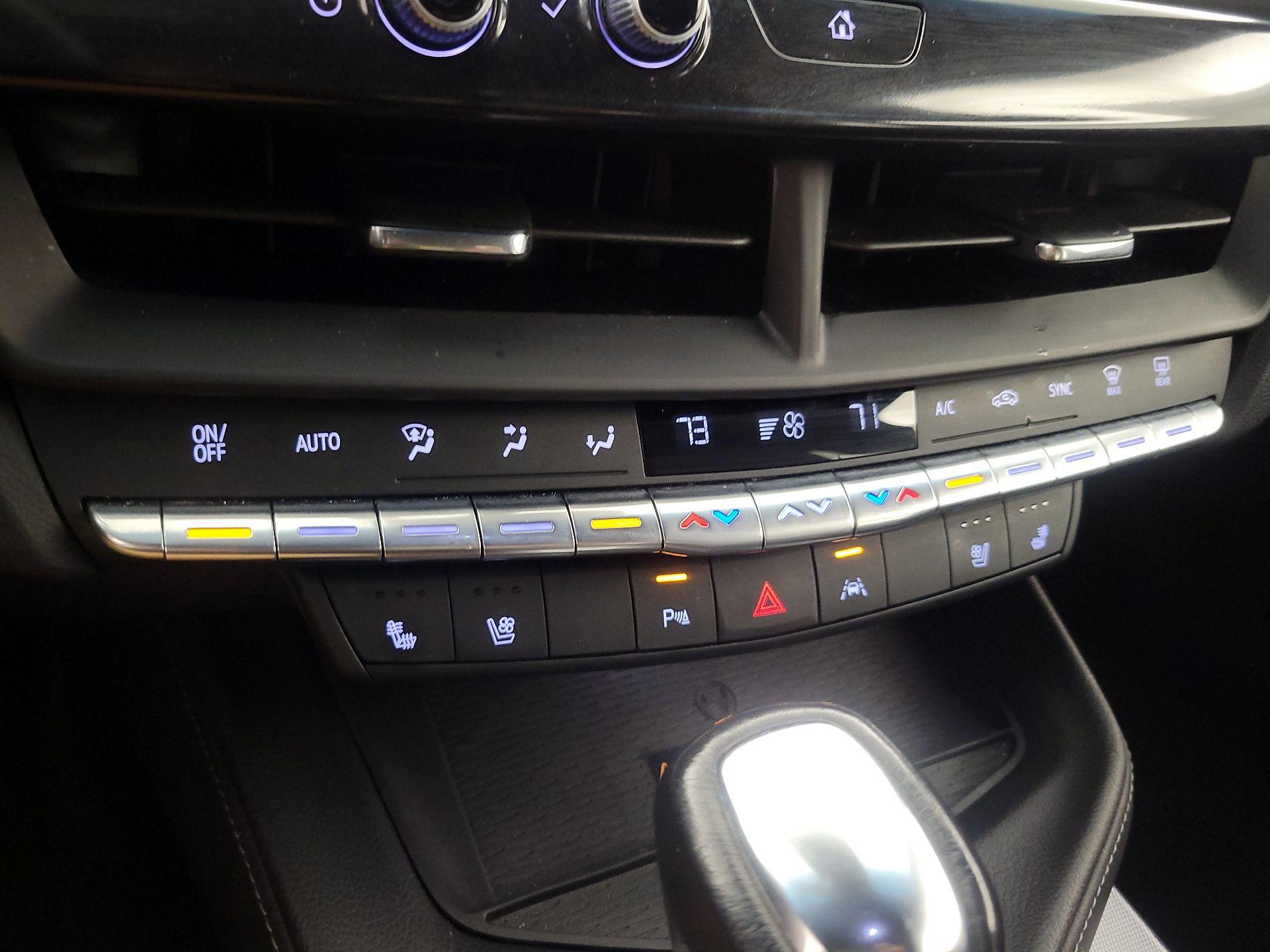 Thumbnail: 2024 Cadillac CT4 - 16