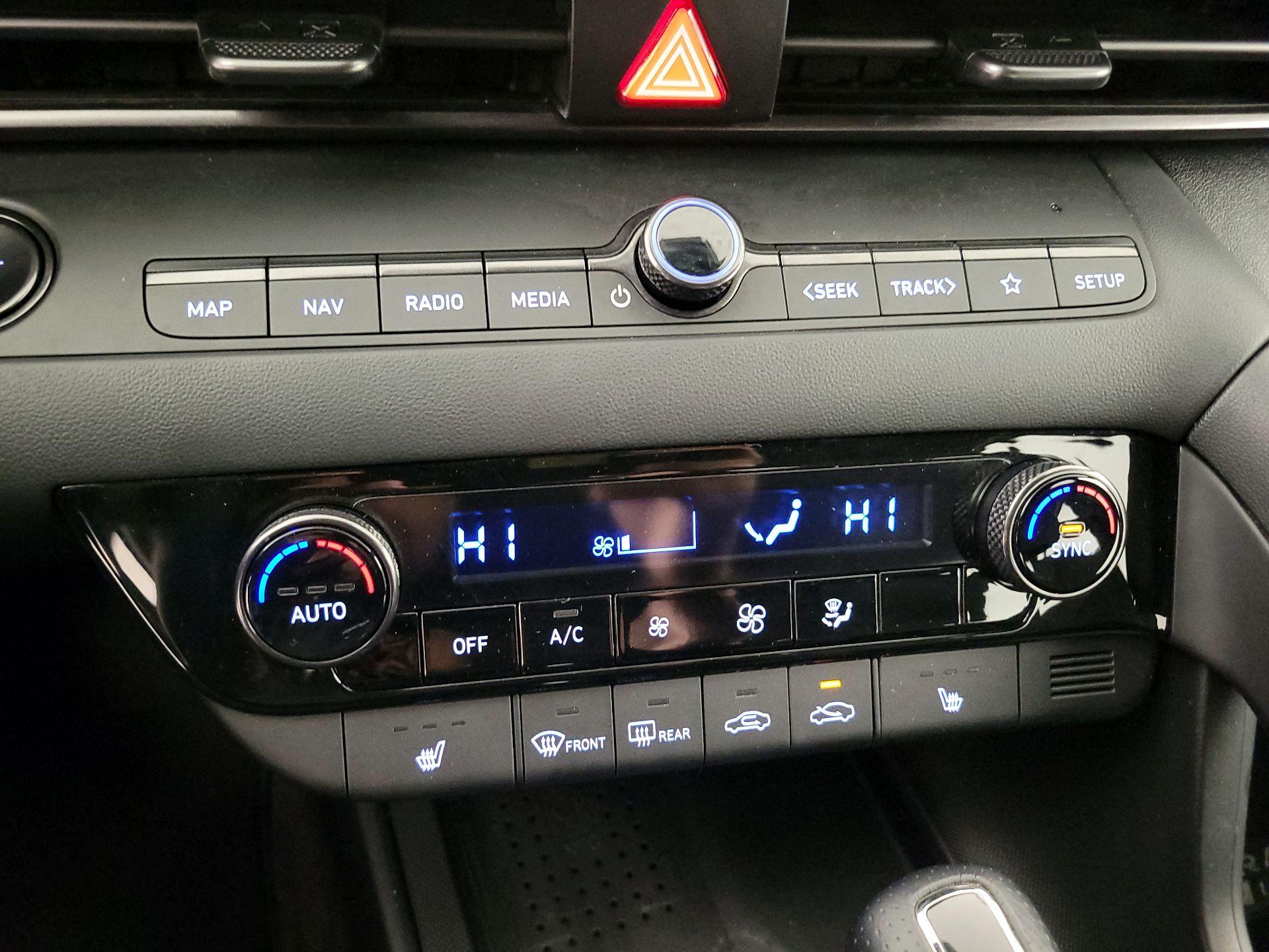 Thumbnail: 2023 Hyundai Elantra - 16