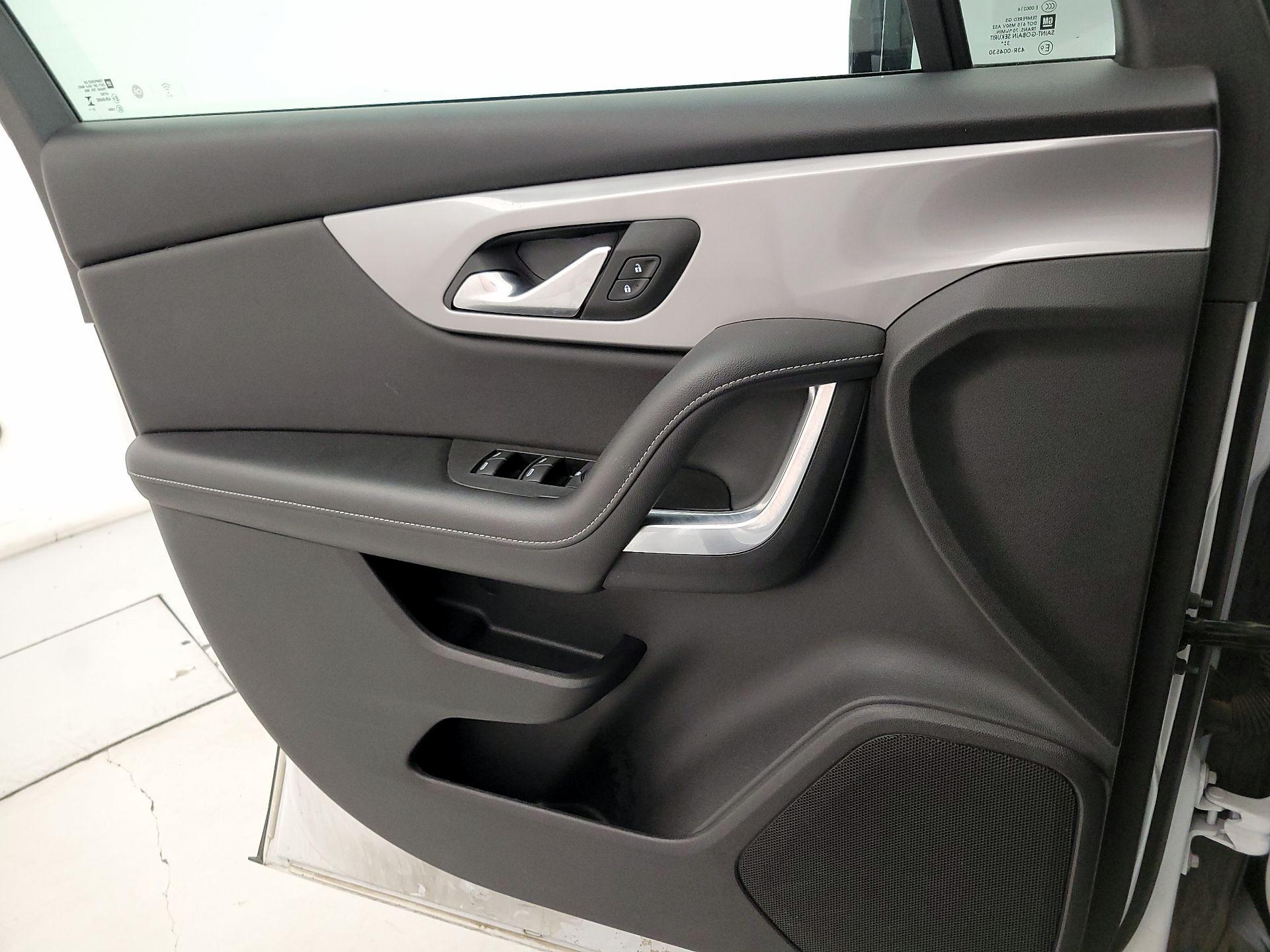 Thumbnail: 2024 Chevrolet Blazer - 12