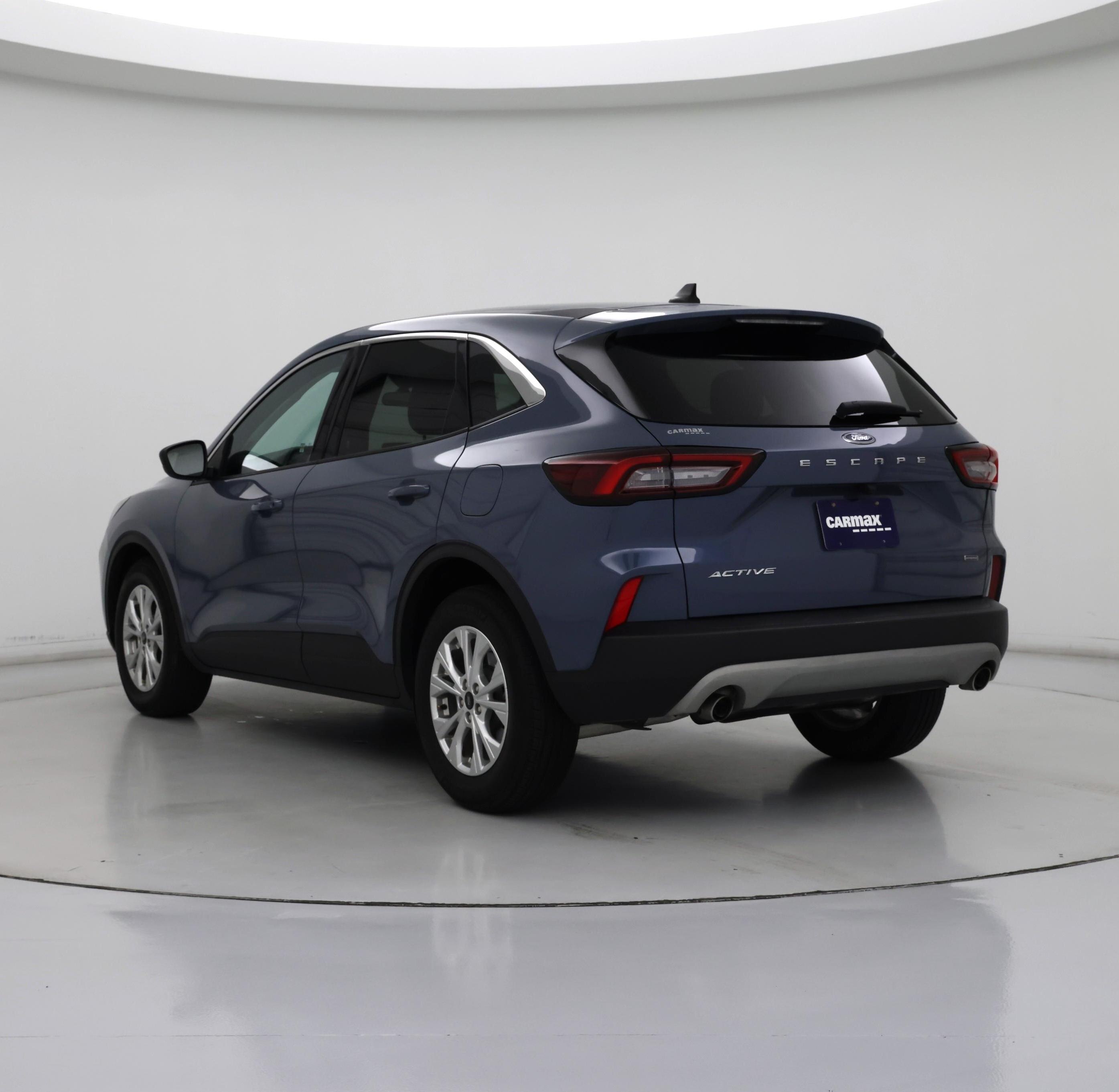 Thumbnail: 2023 Ford Escape - 2