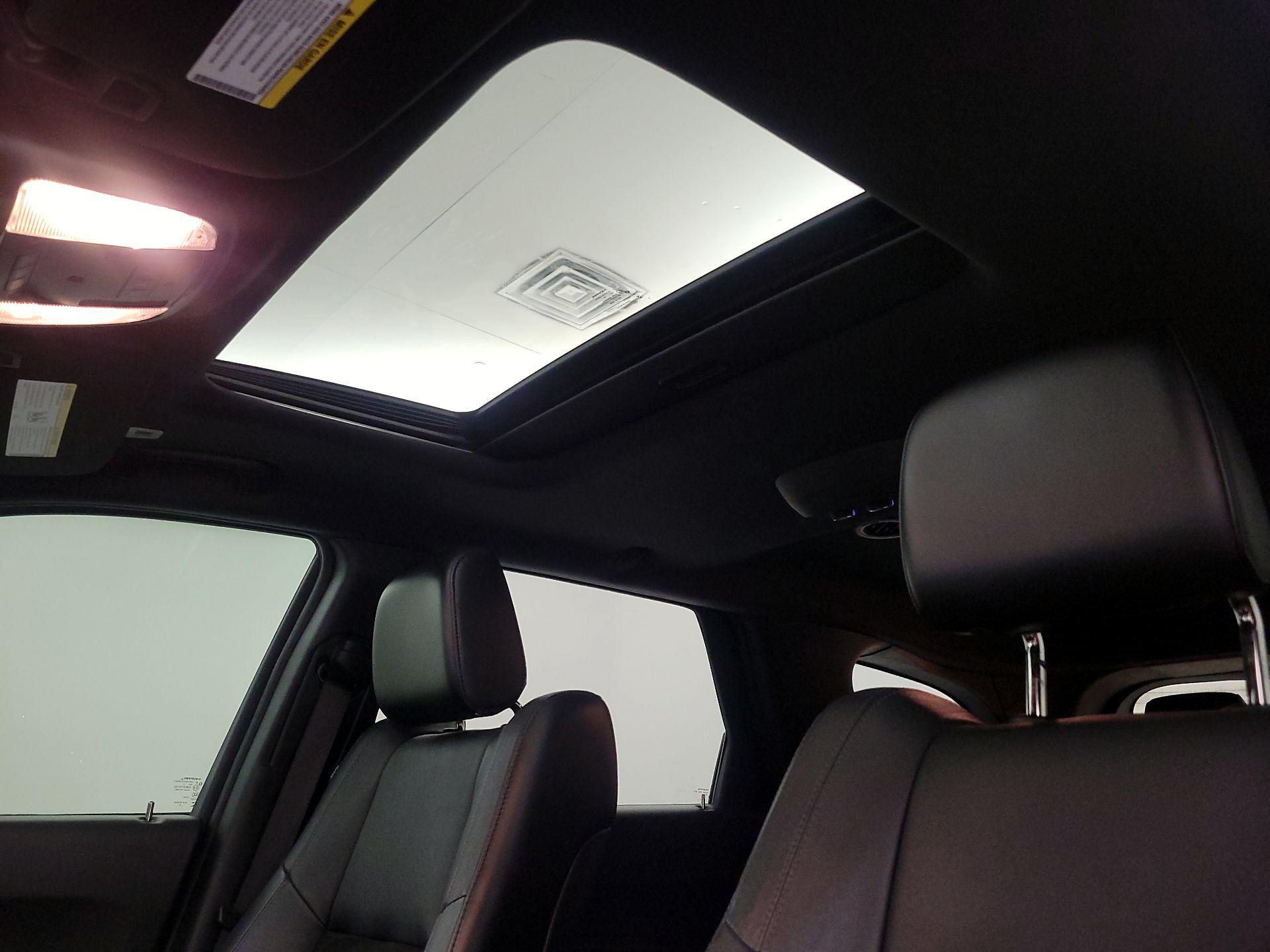 Thumbnail: 2022 Dodge Durango - 19