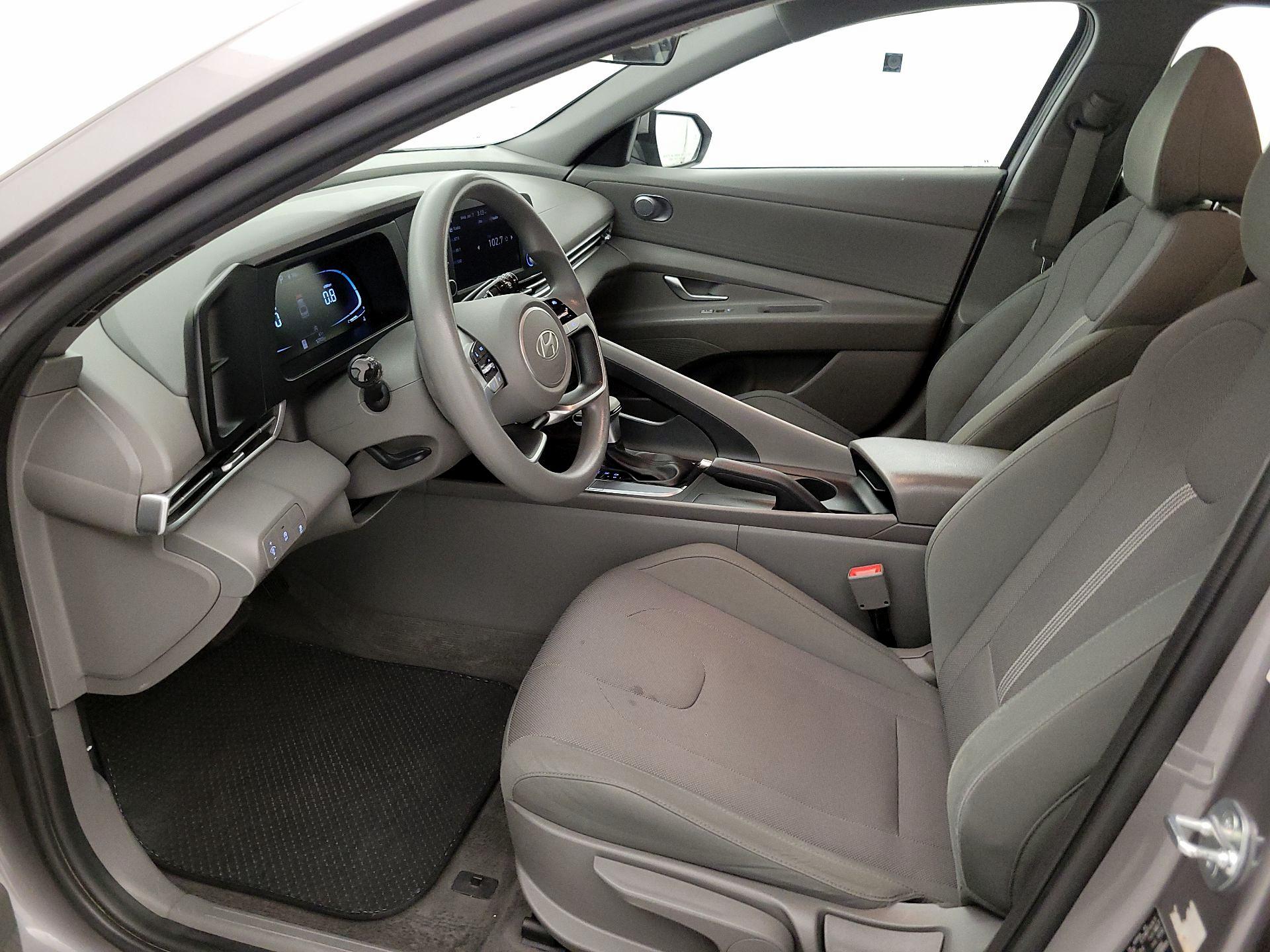 Thumbnail: 2024 Hyundai Elantra - 11