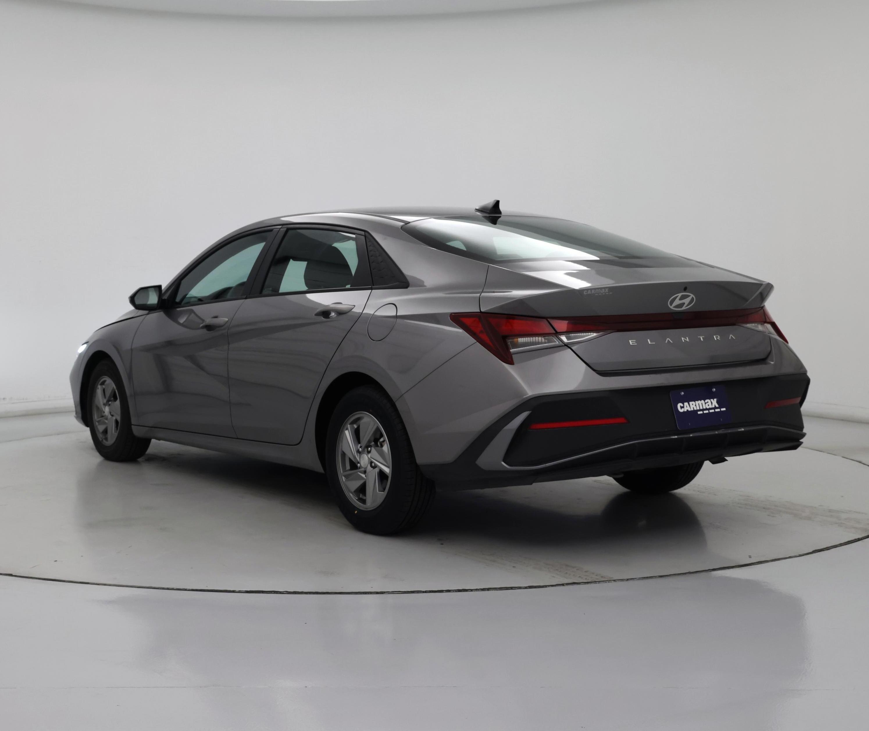 Thumbnail: 2024 Hyundai Elantra - 2