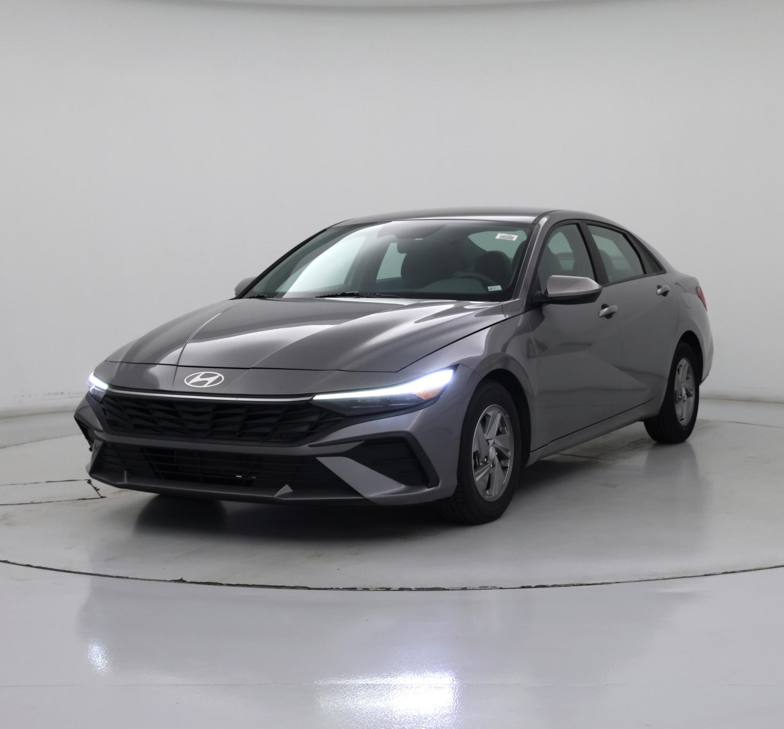 Thumbnail: 2024 Hyundai Elantra - 4