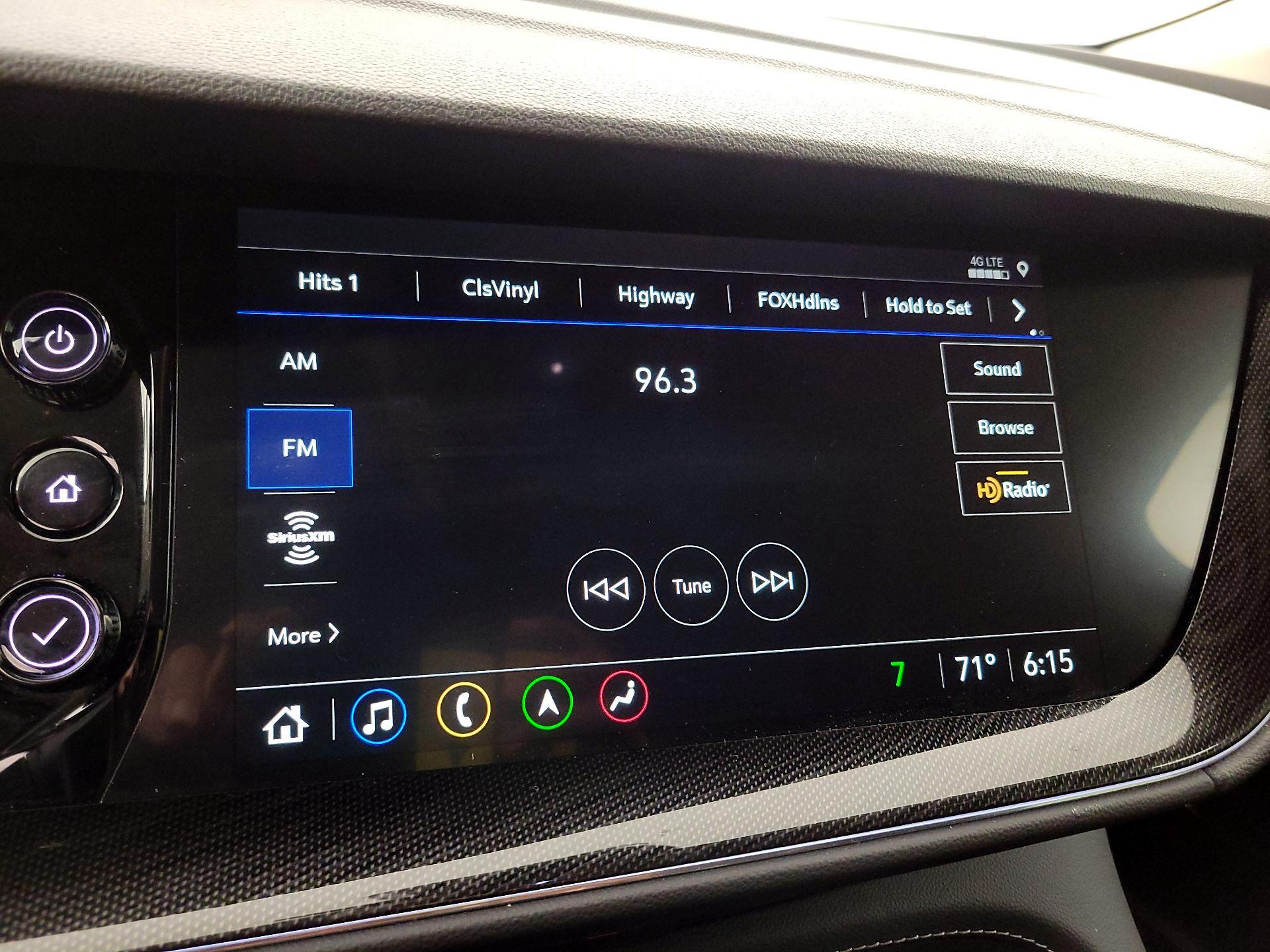 Thumbnail: 2023 Buick Envision - 16