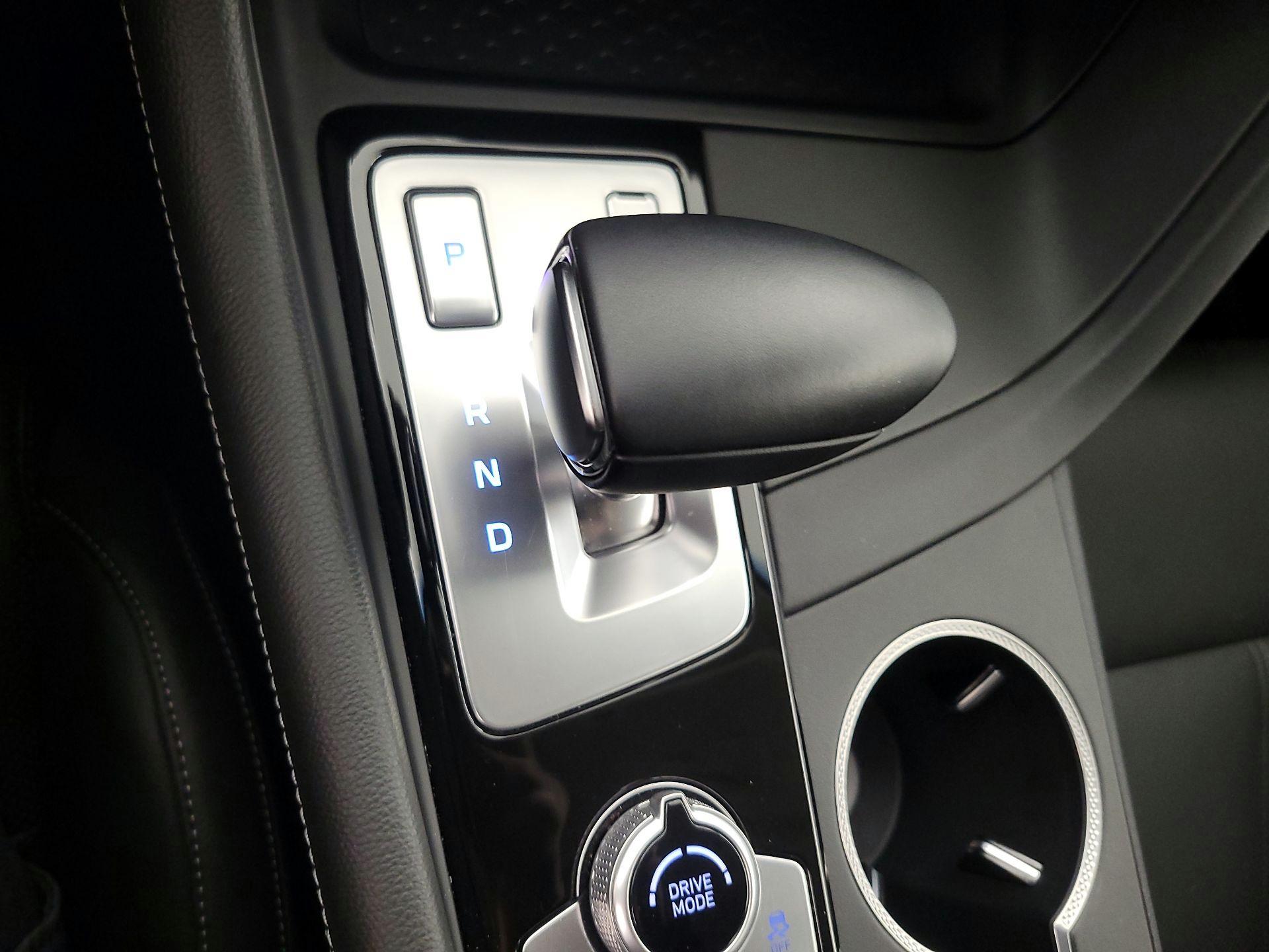 Thumbnail: 2025 Genesis G70 - 18